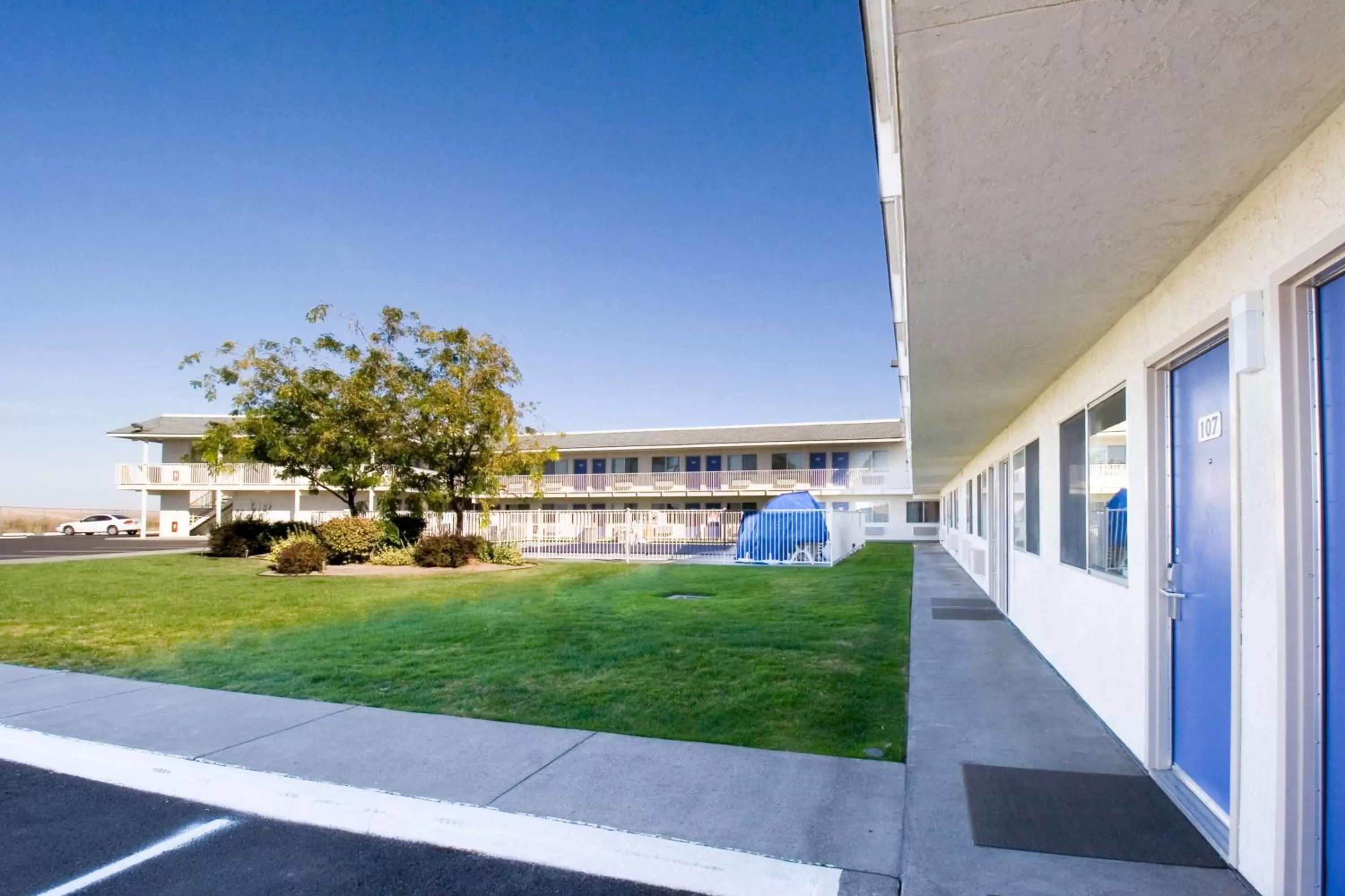 Property building in Motel 6-Pendleton, OR