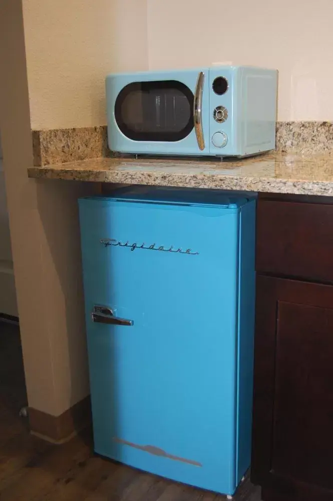 Kitchen or kitchenette, Kitchen/Kitchenette in Vacation Lodge