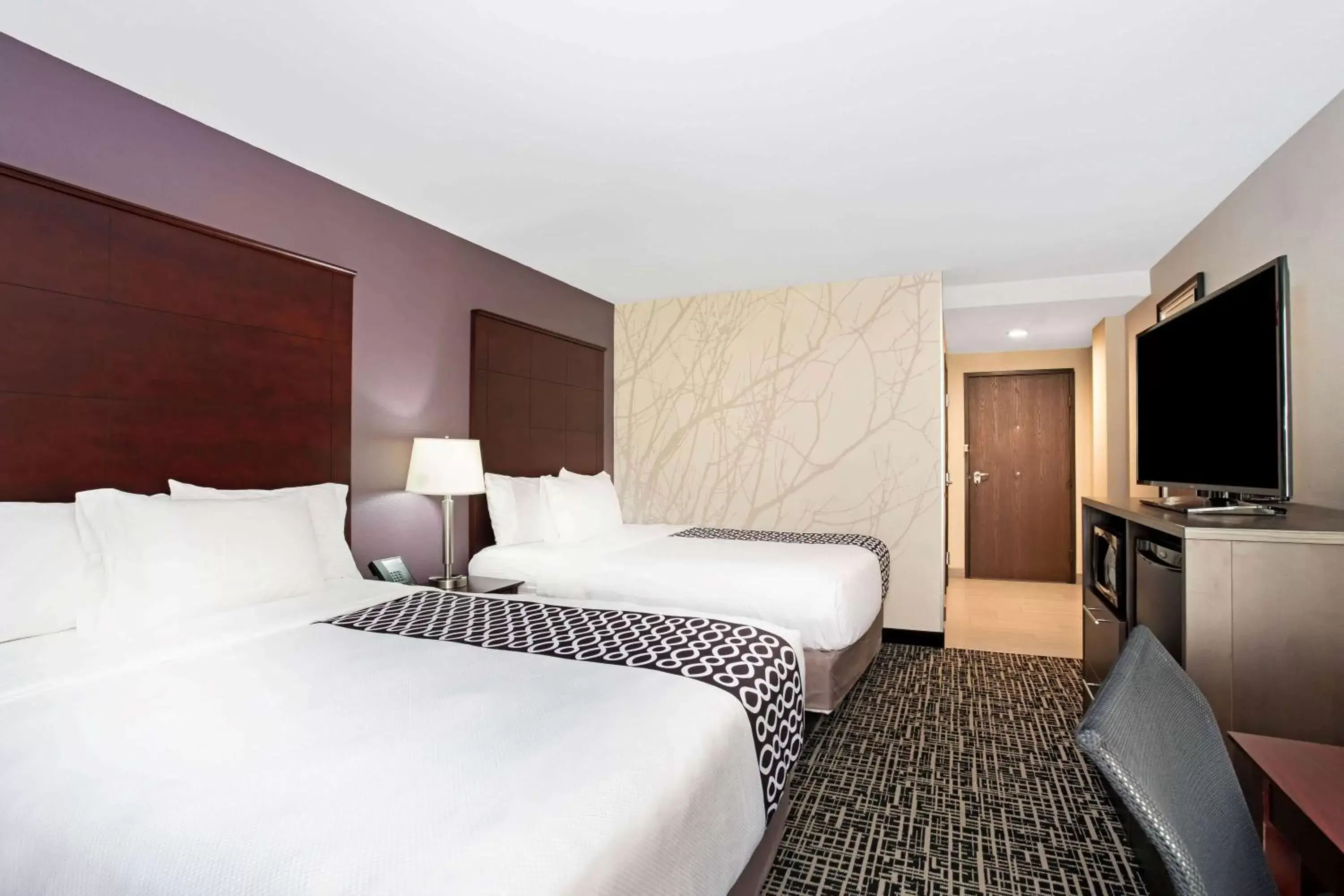 Queen Room with Two Queen Beds - Mobility Access/Non-Smoking in La Quinta Inn & Suites by Wyndham Denver Aurora Medical Queen Room with Two Queen Beds - Mobility Access/Non-Smoking in La Quinta Inn & Suites by Wyndham Denver Aurora Medical