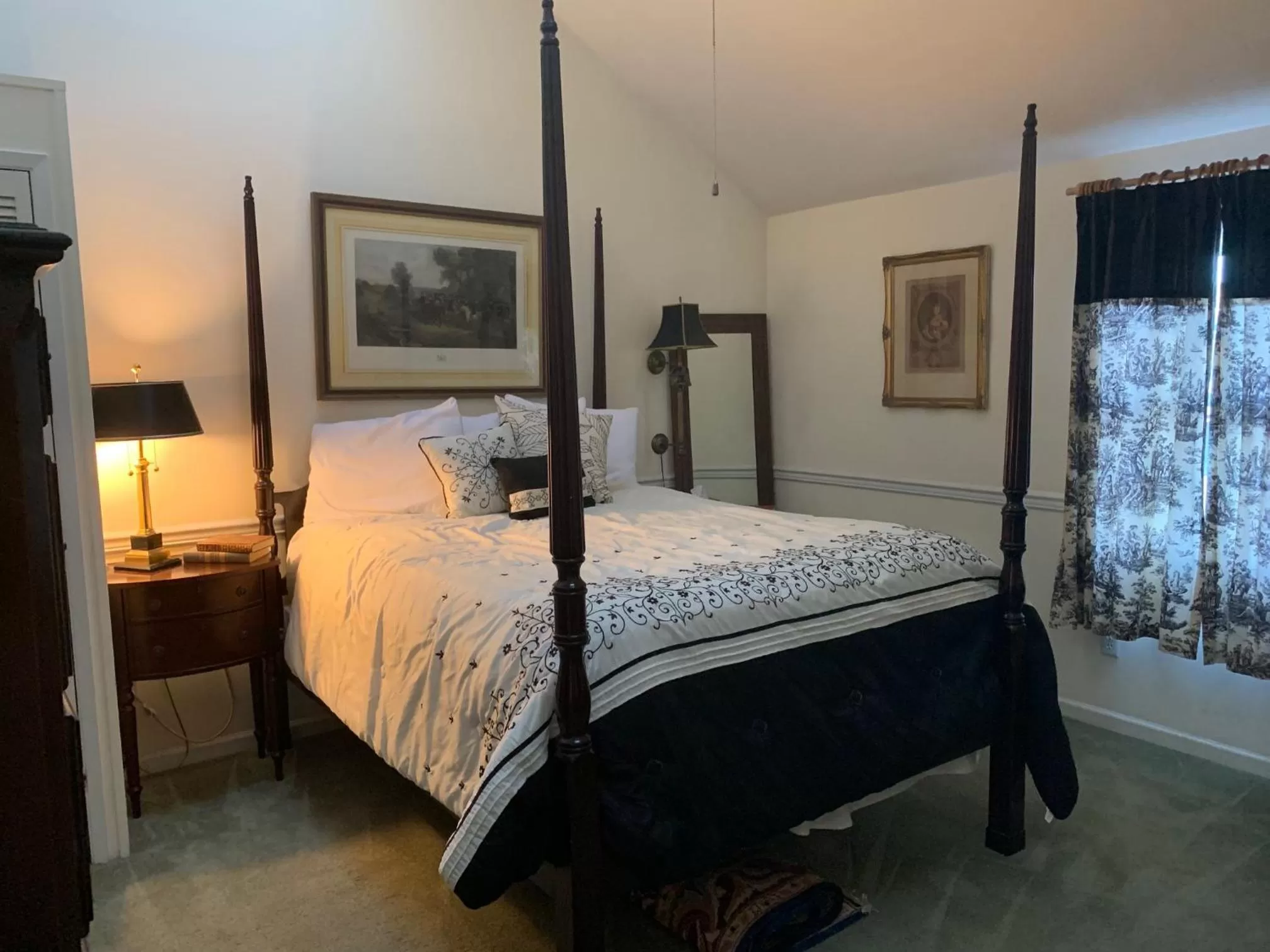 Bed in The Inn at Benicia Bay