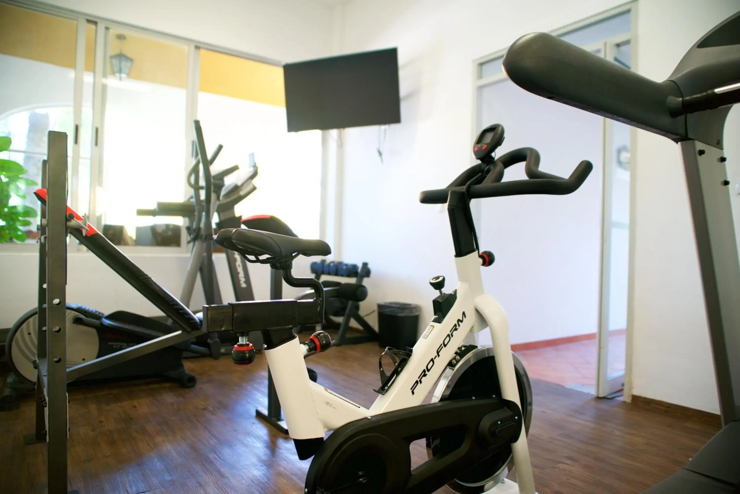 Fitness centre/facilities, Fitness Center/Facilities in Best Western Saltillo
