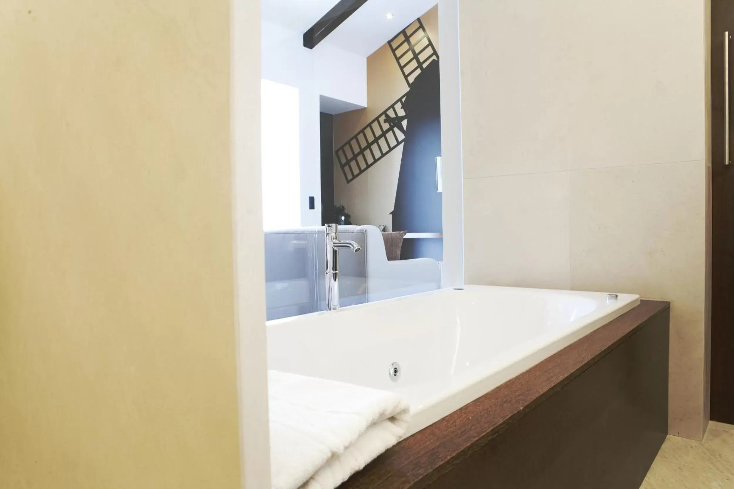 Bathroom in Real Abadia, Congress & Spa Hotel