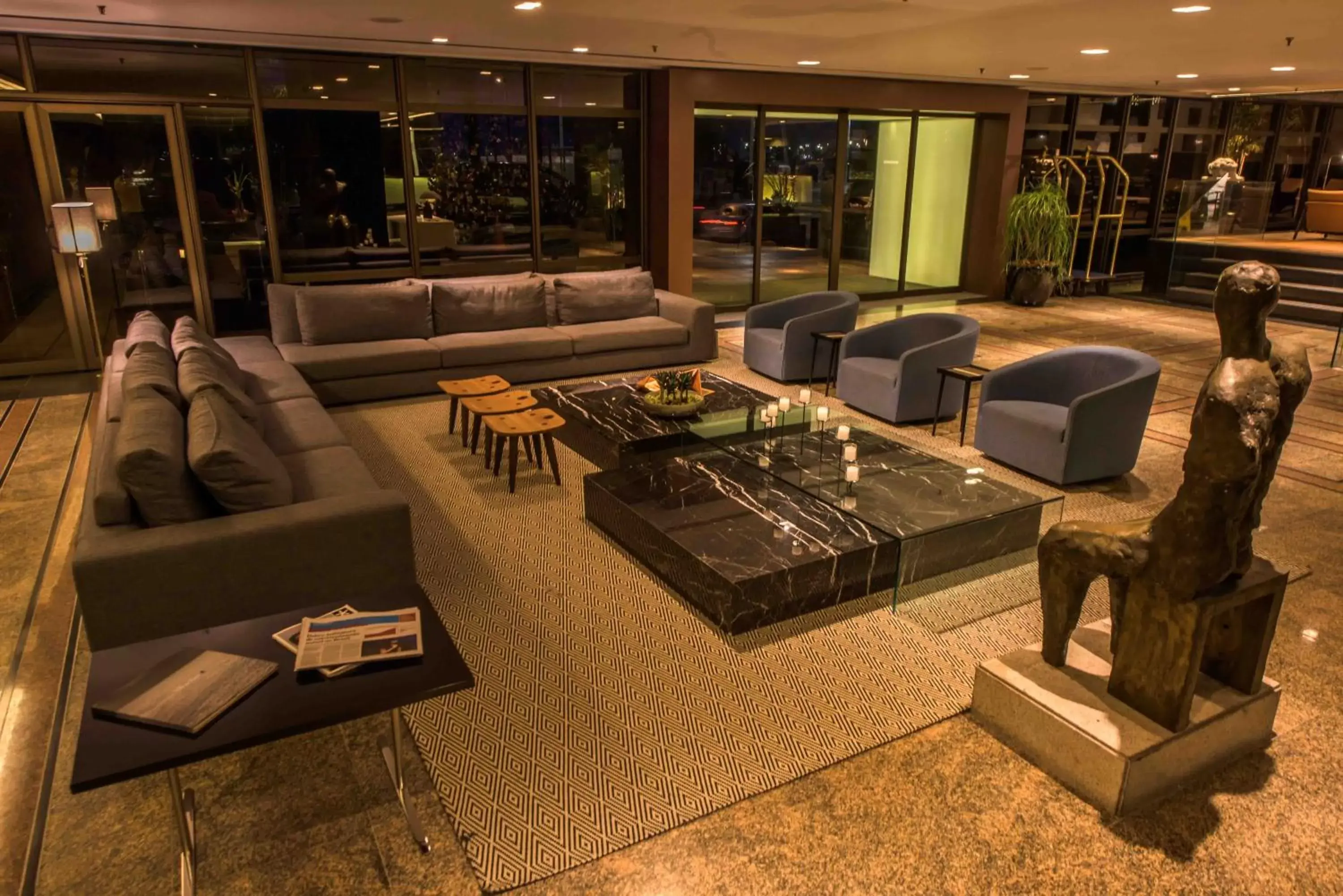 Lobby or reception, Lounge/Bar in Hotel Gran Marquise