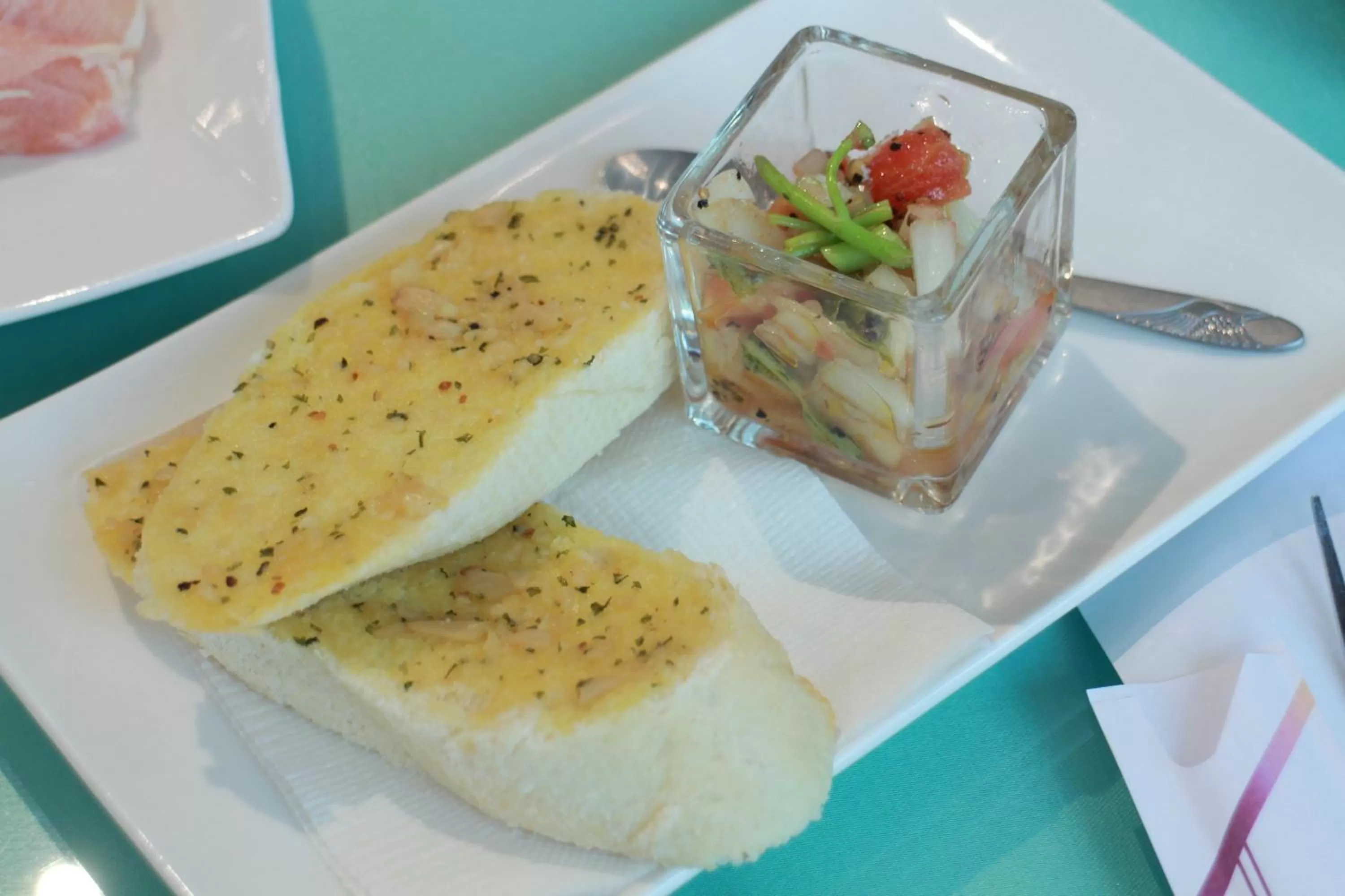 Food and drinks in Dryad Motel