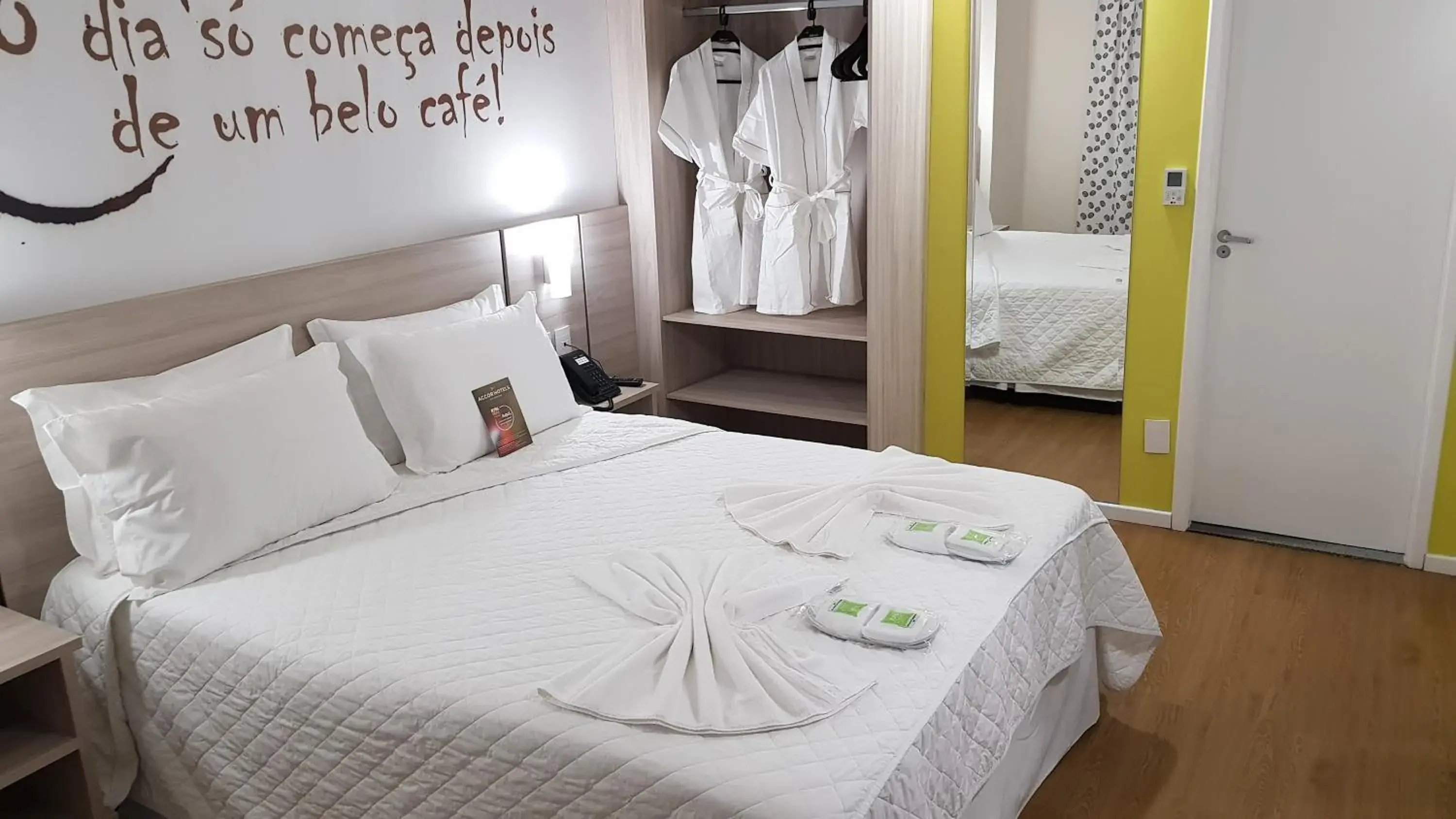 Bed in IBIS Styles Vitoria Da Conquista