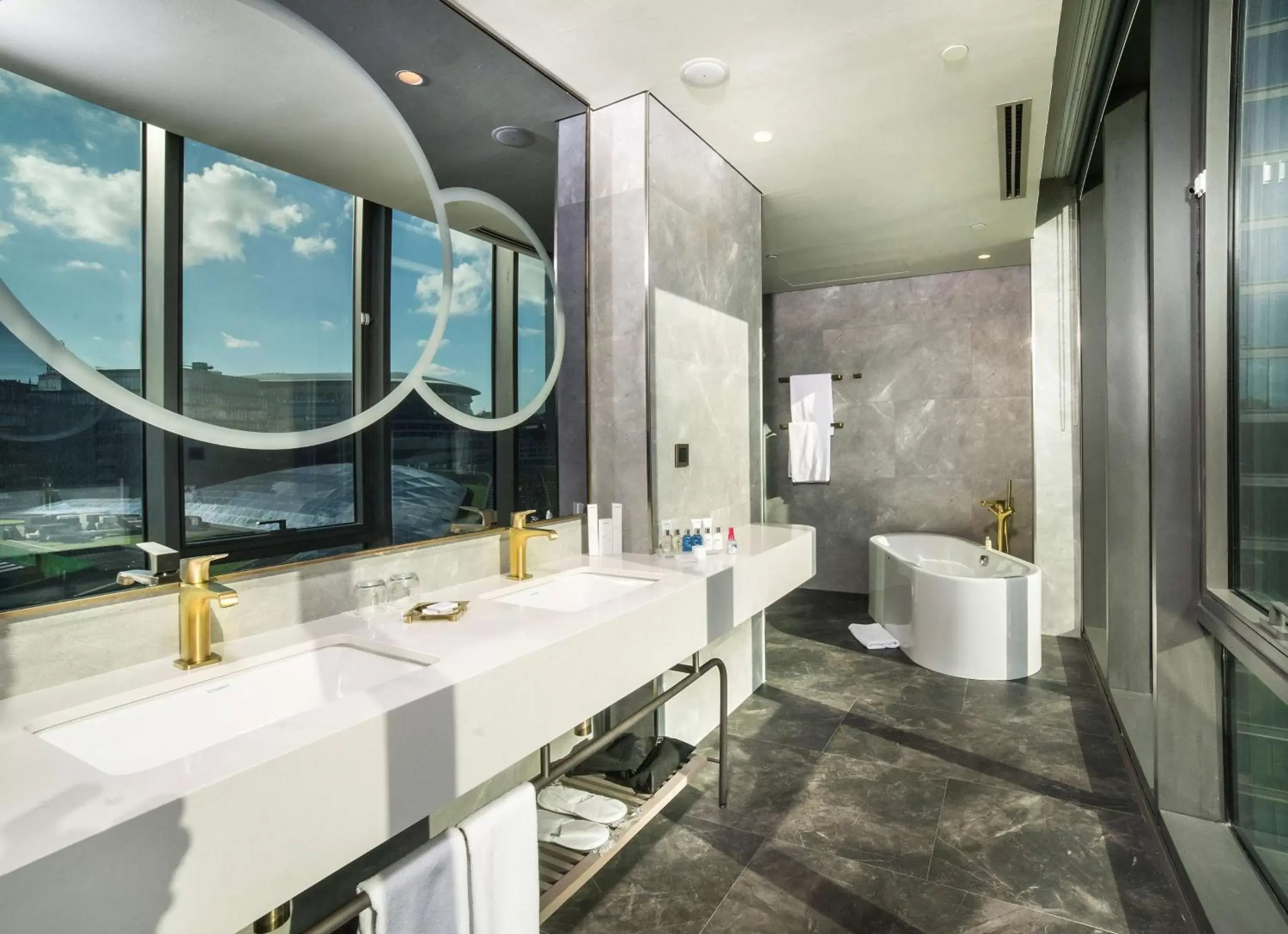 Hot Tub, Bathroom in Radisson Collection Hotel, Vadistanbul
