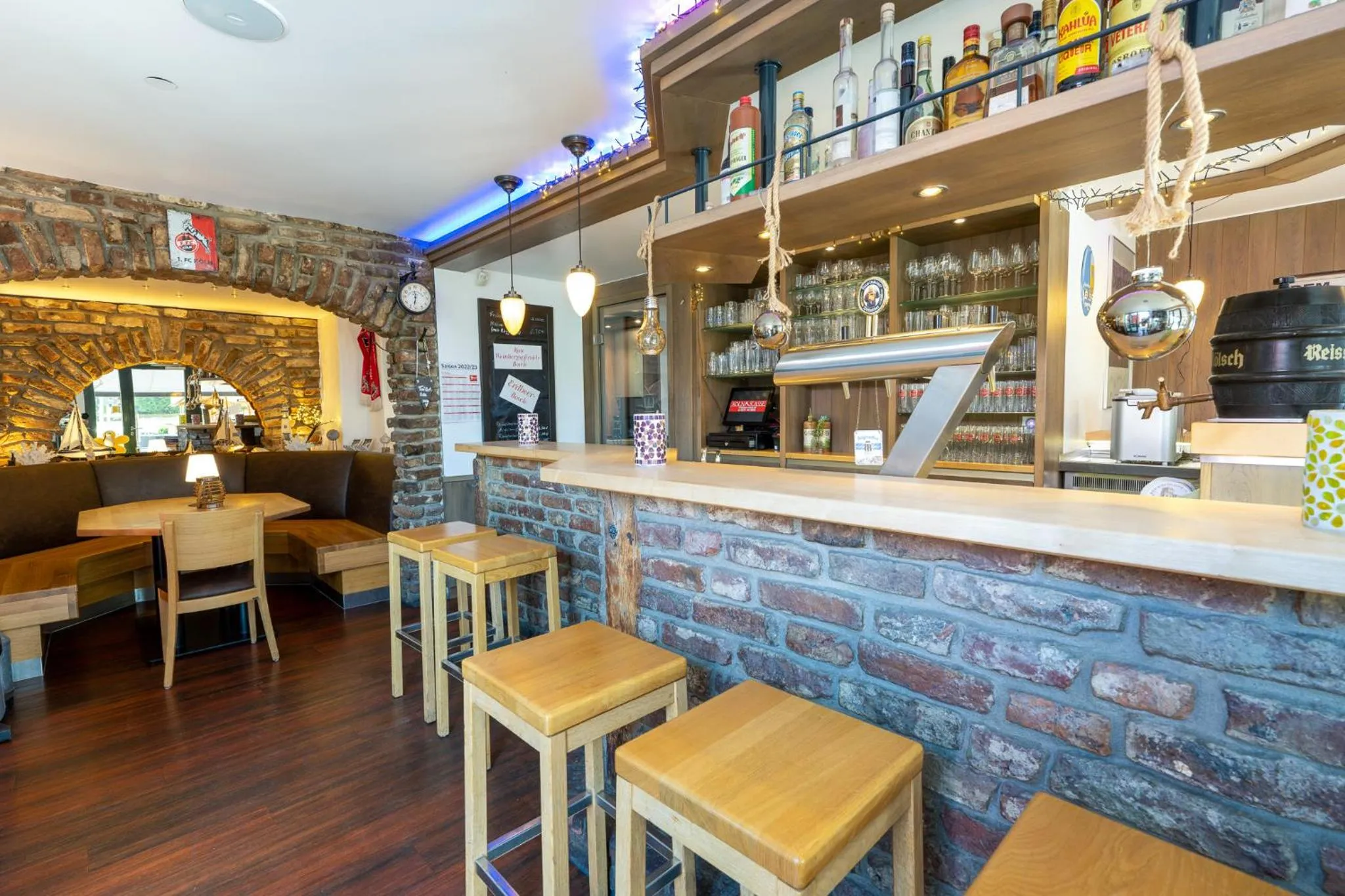 Dining area in Triton