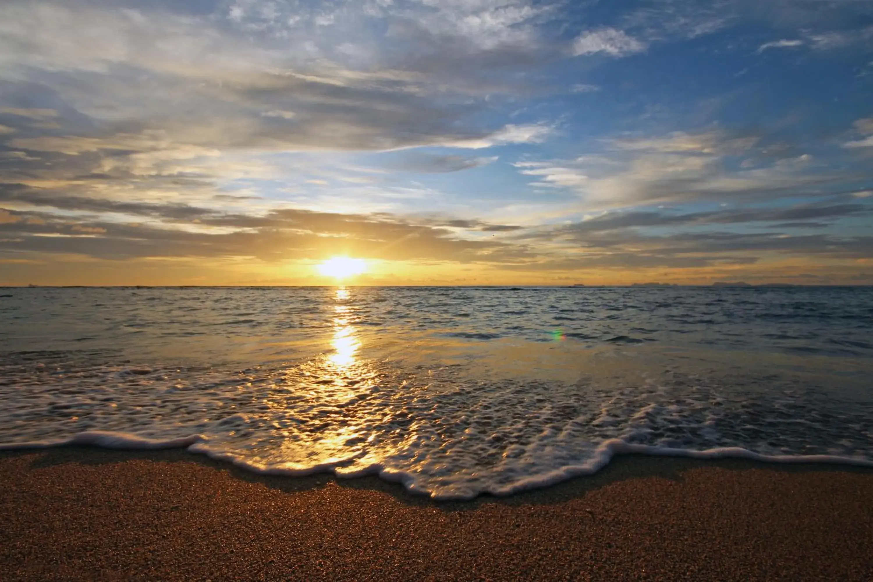 Sunset, Beach in Lanta Family resort