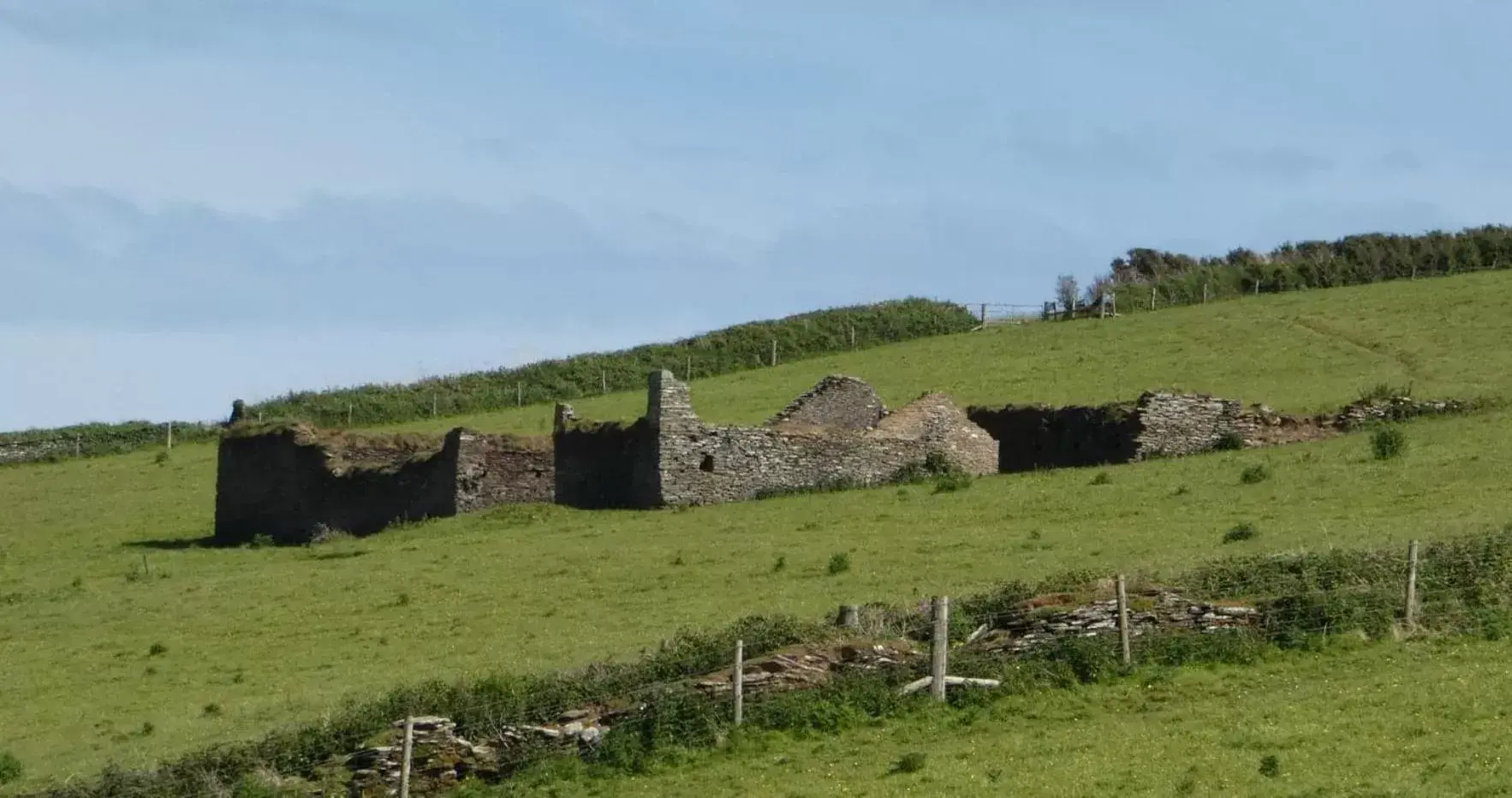 Neighbourhood, Natural Landscape in The Sloop Inn