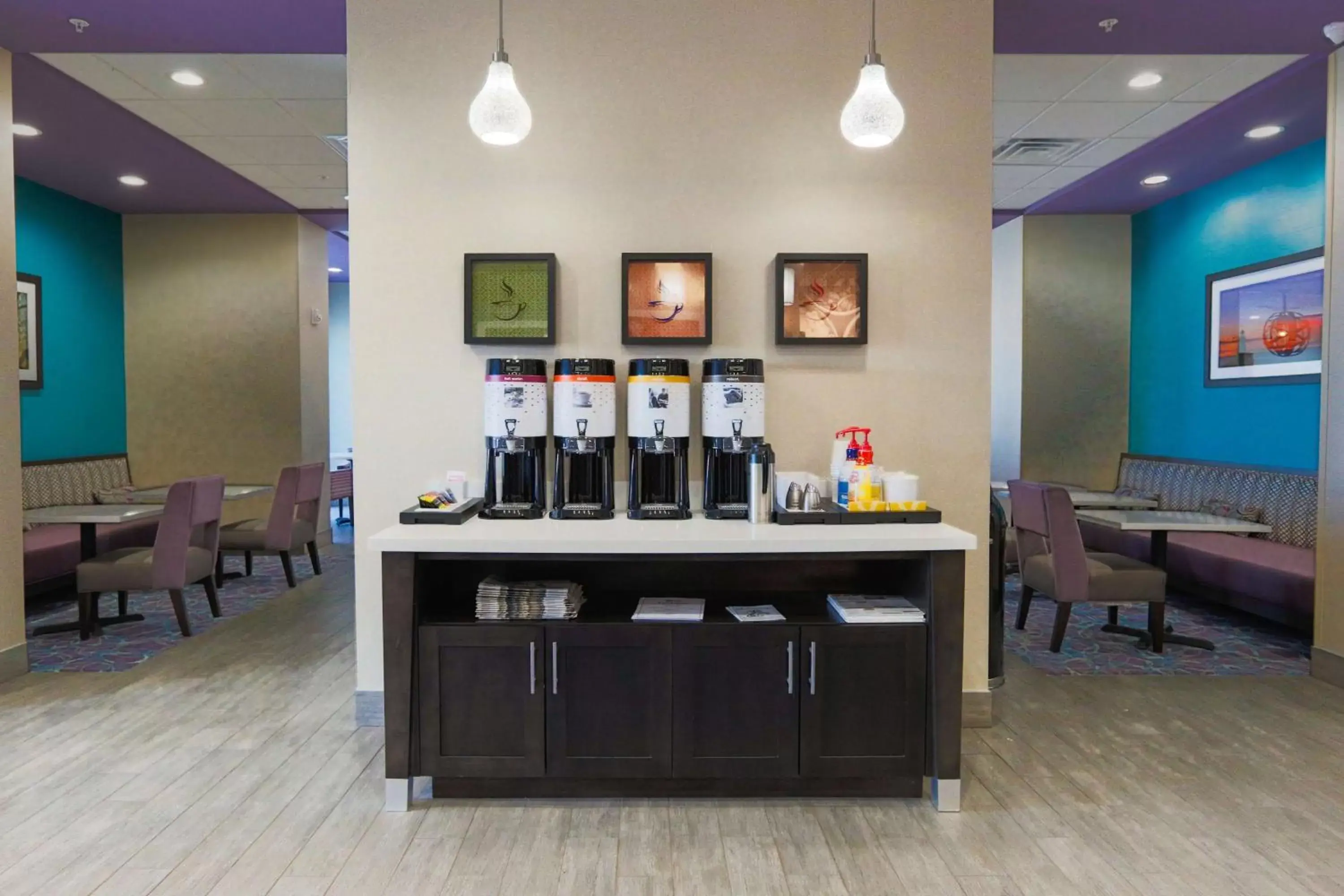 Dining area in Hampton Inn El Reno Ok