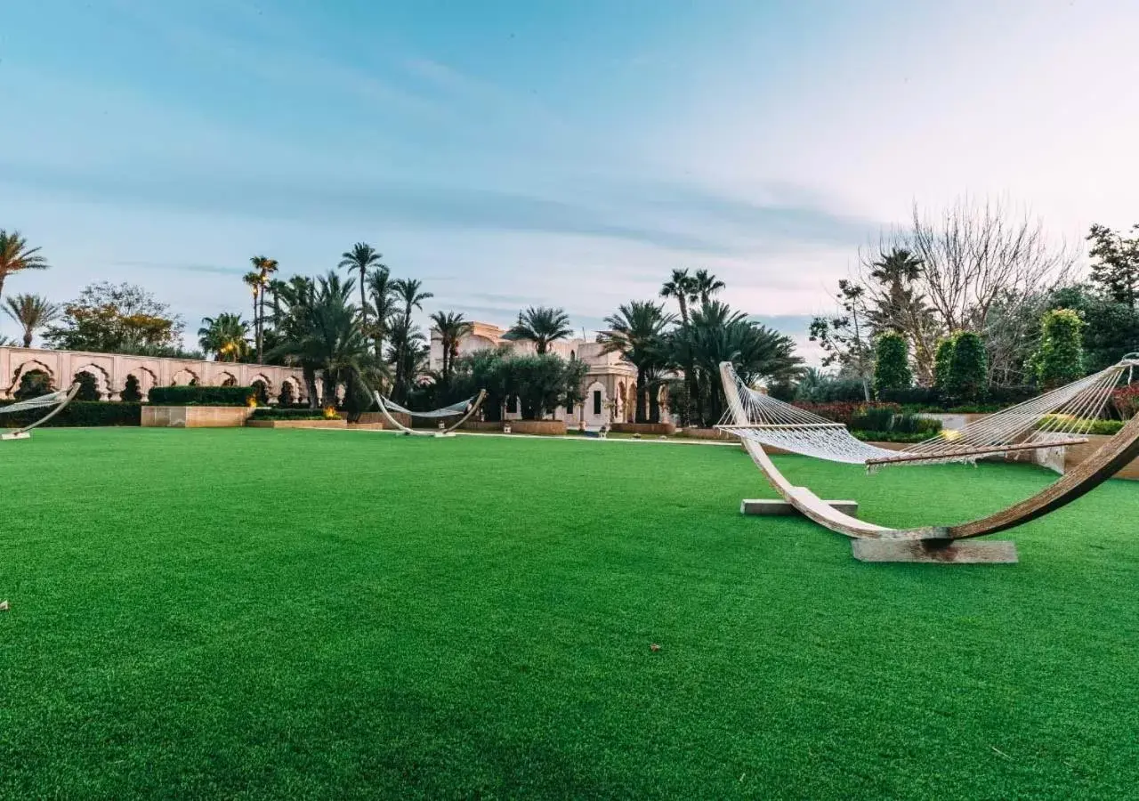 Garden, Swimming Pool in Palais Namaskar