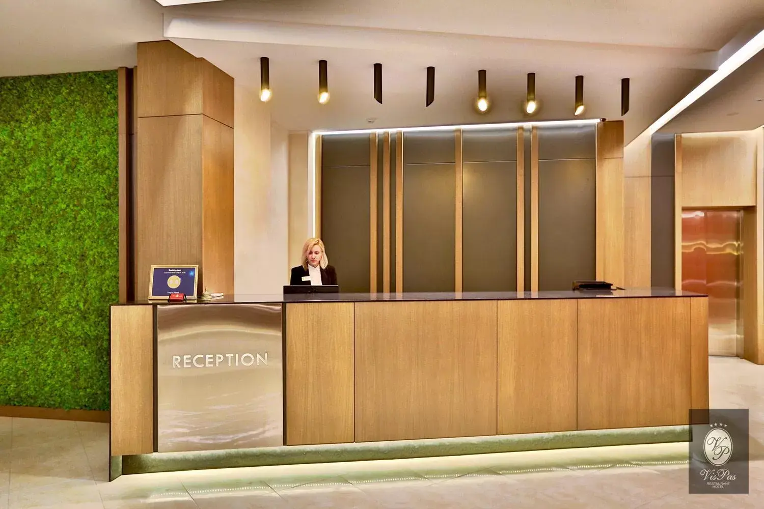 Lobby or reception in VisPas Hotel Lobby or reception in VisPas Hotel