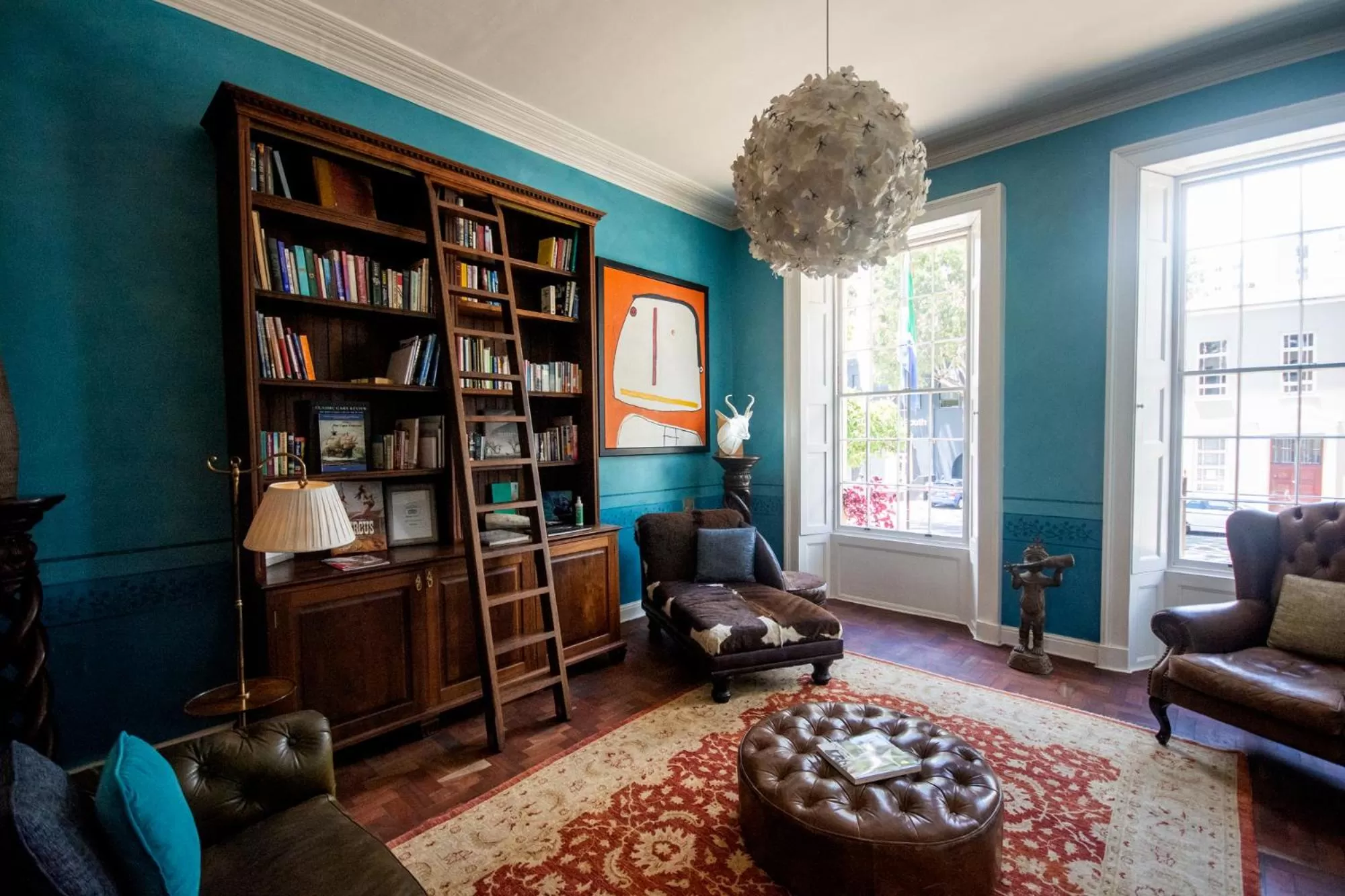 Library in Cape Heritage Hotel