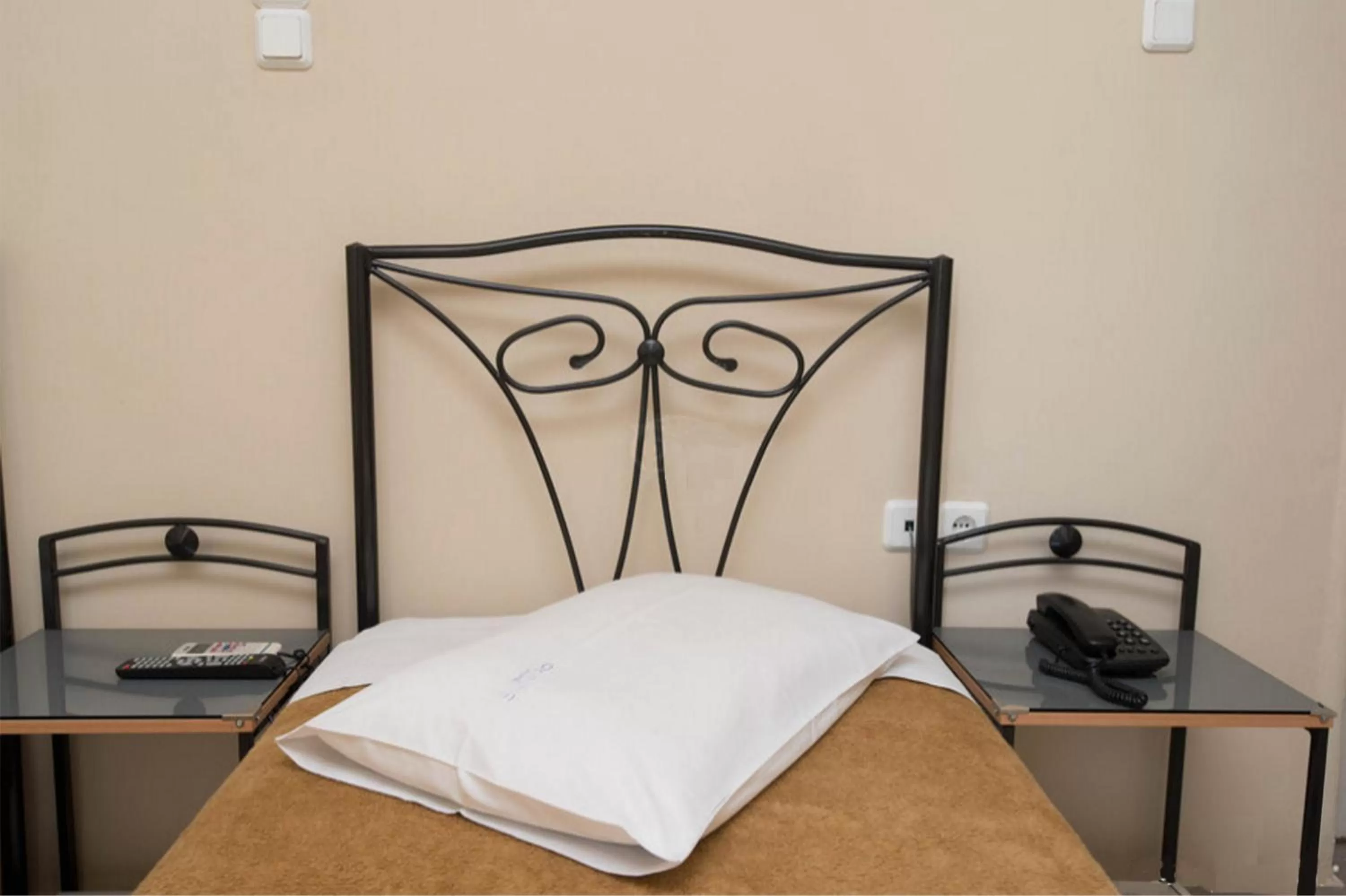 Bed in Athens Psiri Hotel