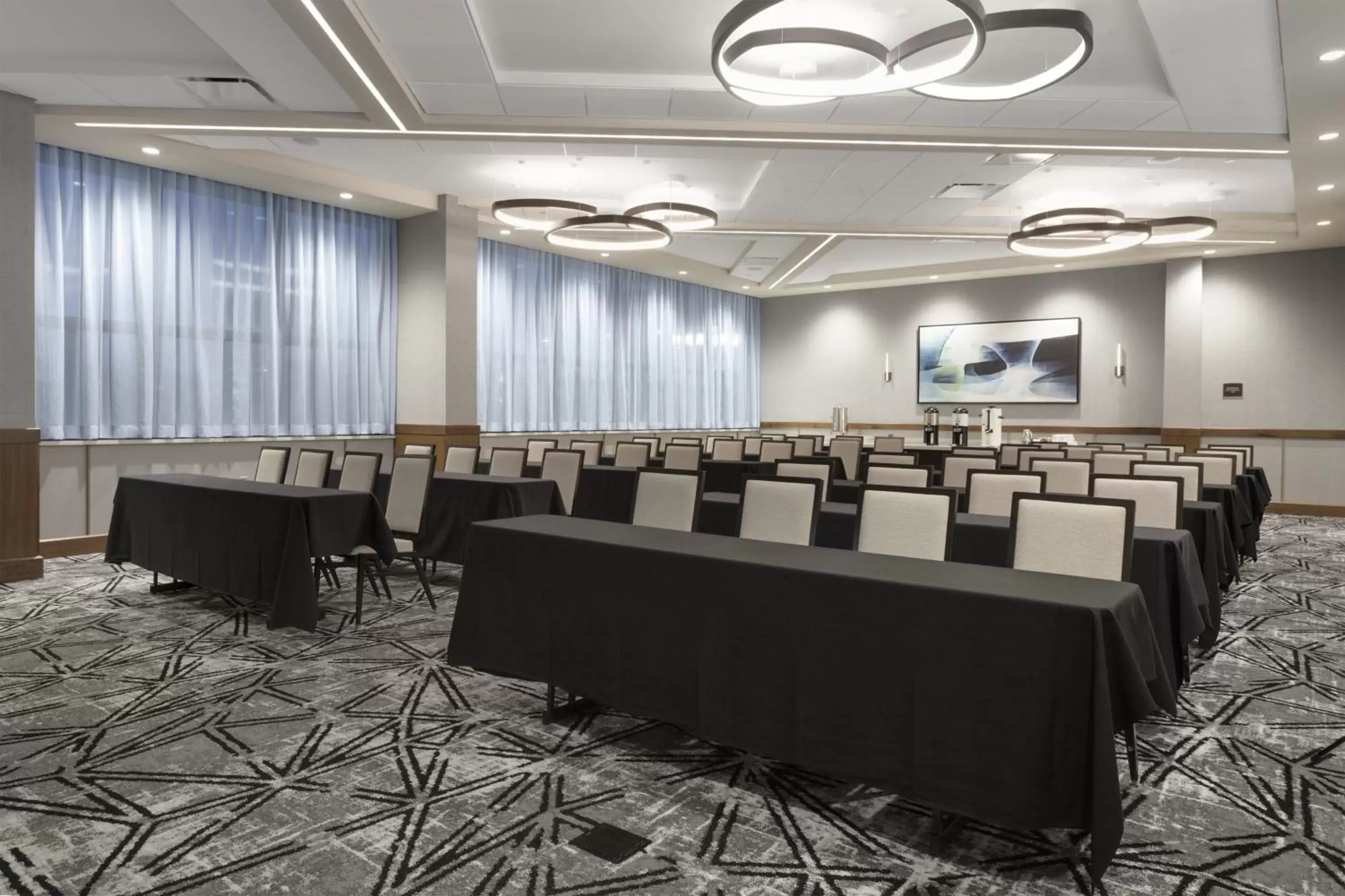 Meeting/conference room in Crowne Plaza Lansing West, an IHG Hotel