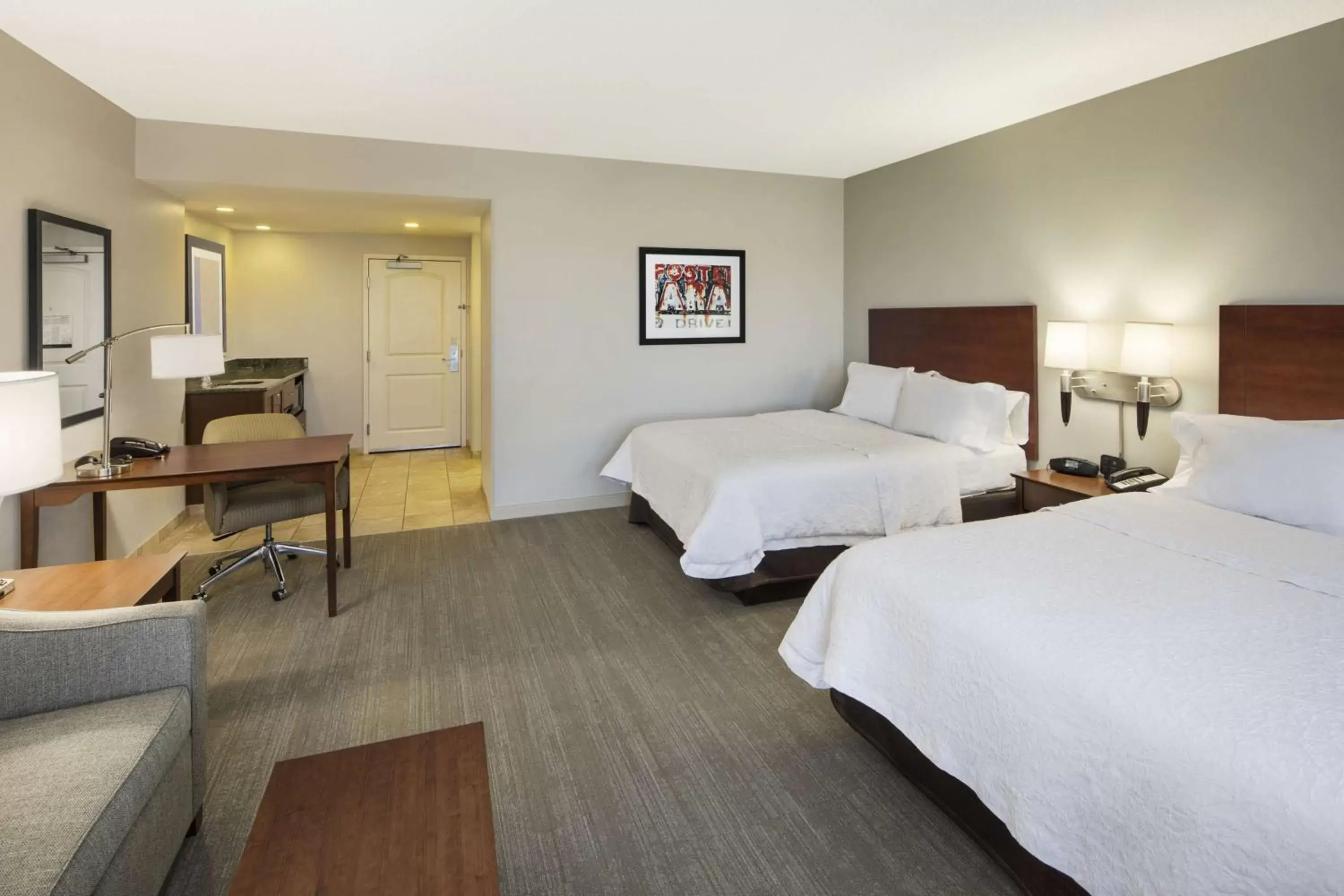 Bedroom in Hampton Inn & Suites Little Rock-Downtown