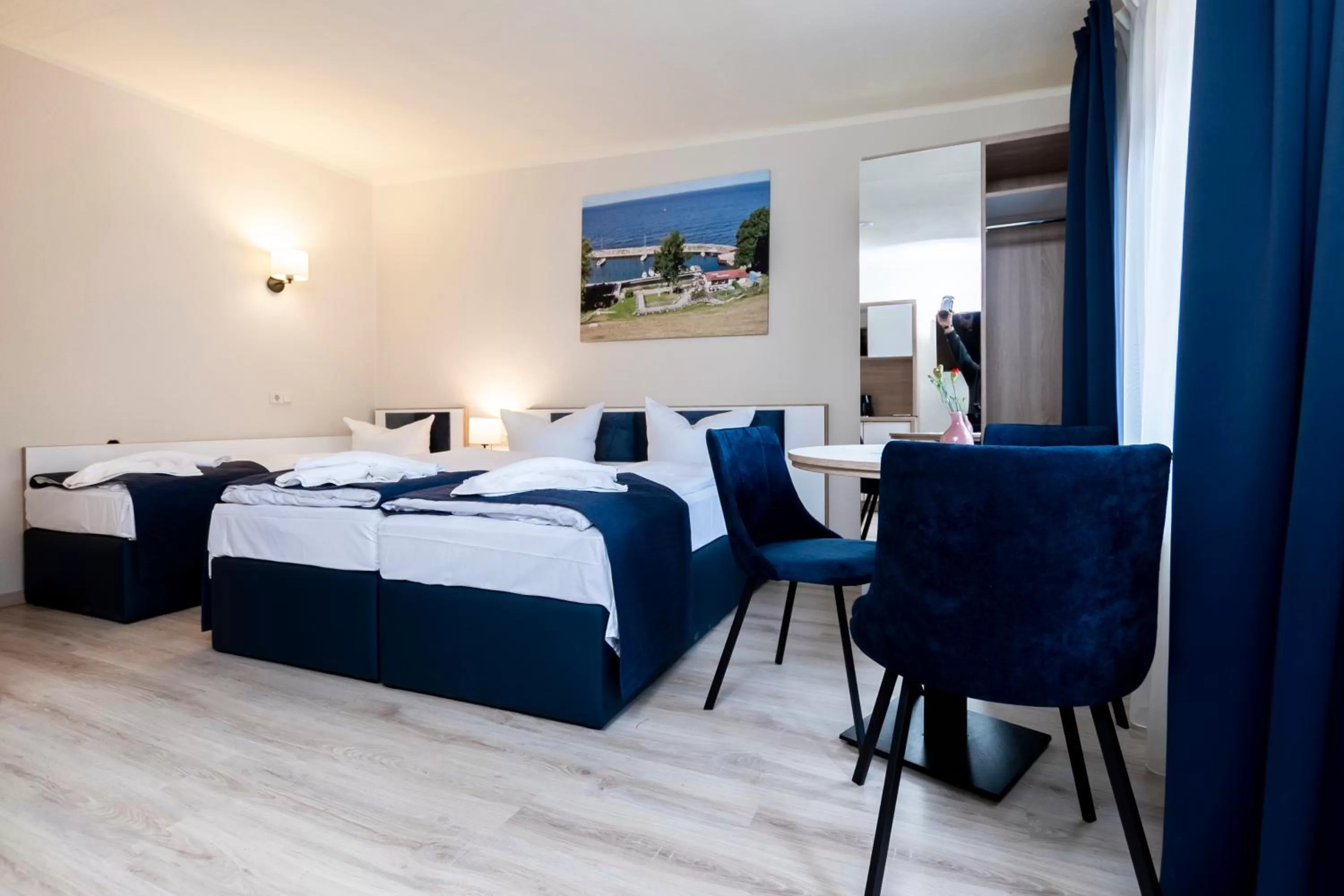 Photo of the whole room, Bed in Aparthotel Stralsund Studios und Apartments