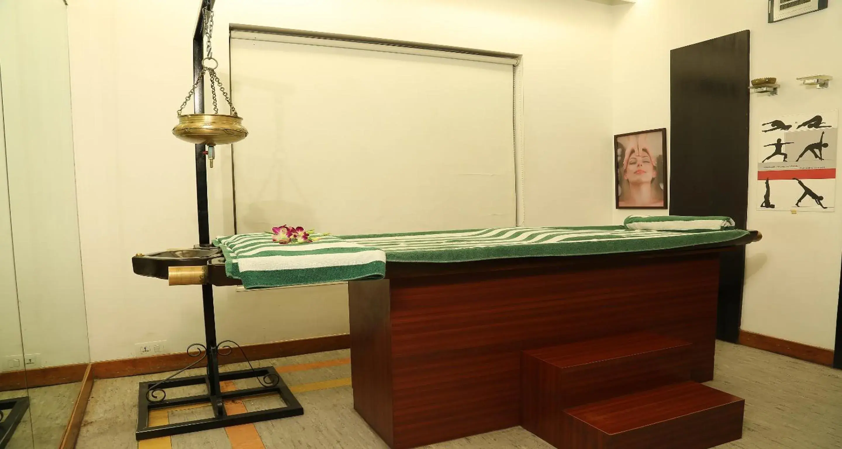 Spa and wellness centre/facilities, Bathroom in Sayaji