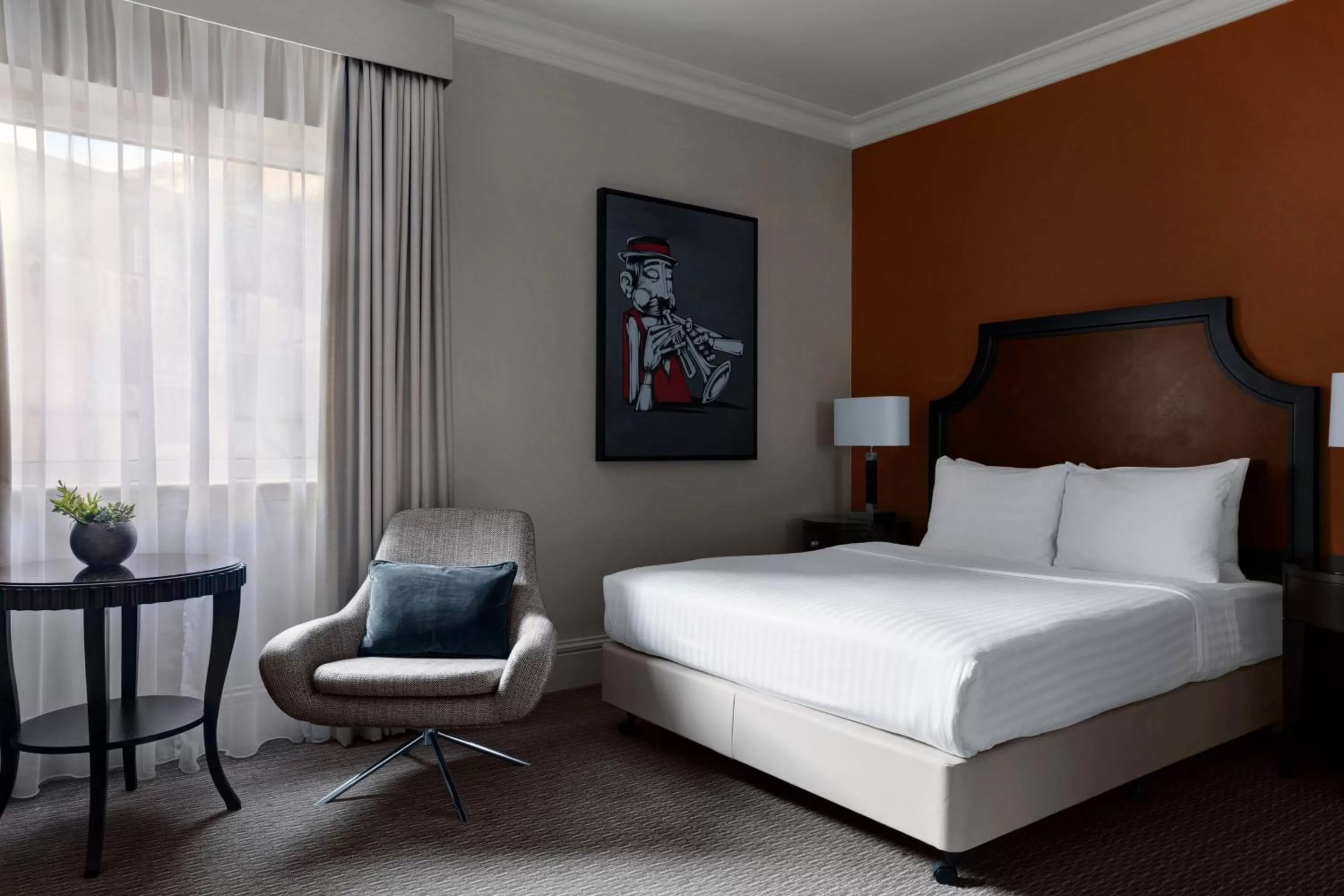 Photo of the whole room, Bed in Bristol Marriott Royal Hotel