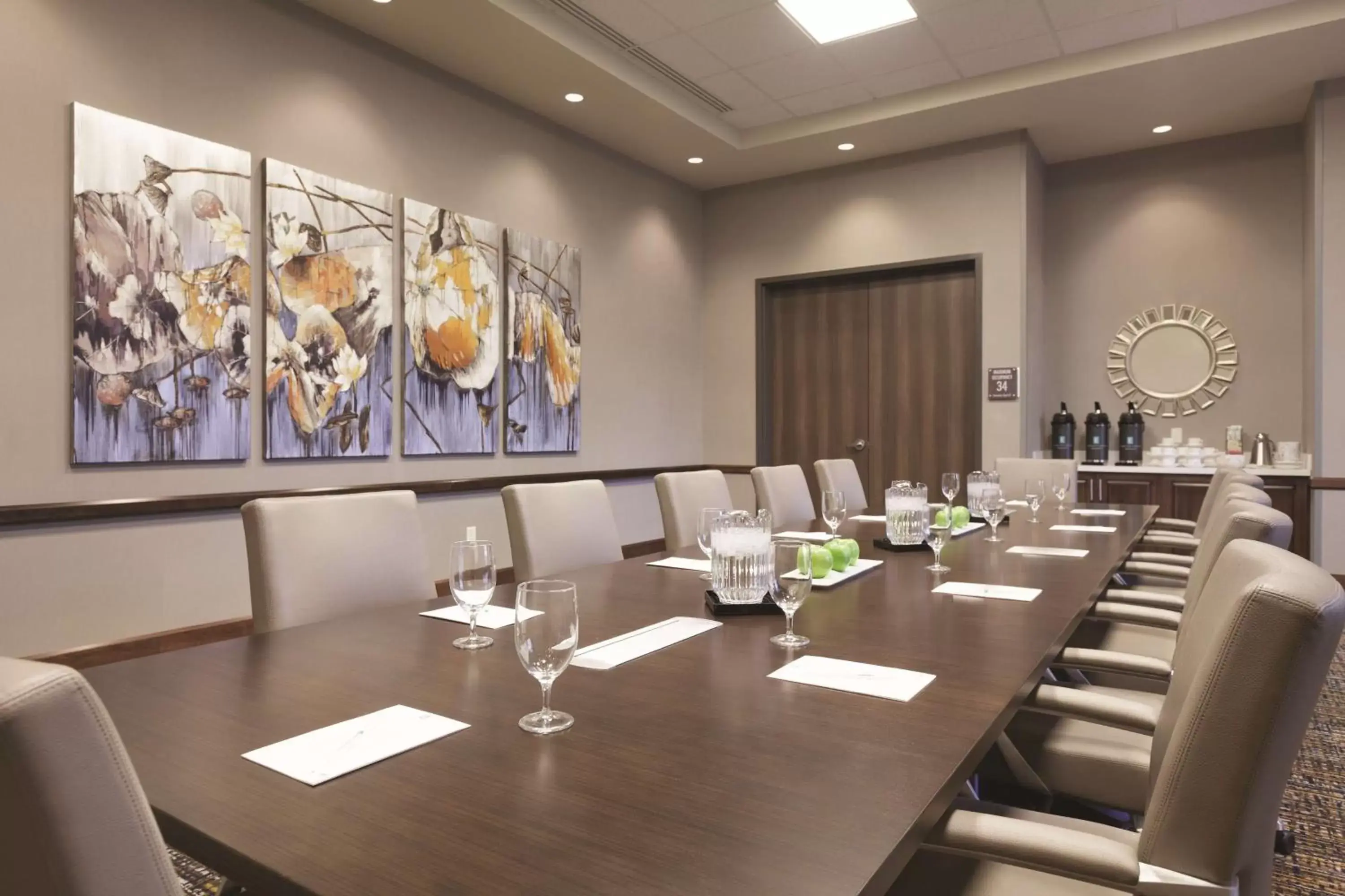 Meeting/conference room in Embassy Suites Portland/Hillsboro