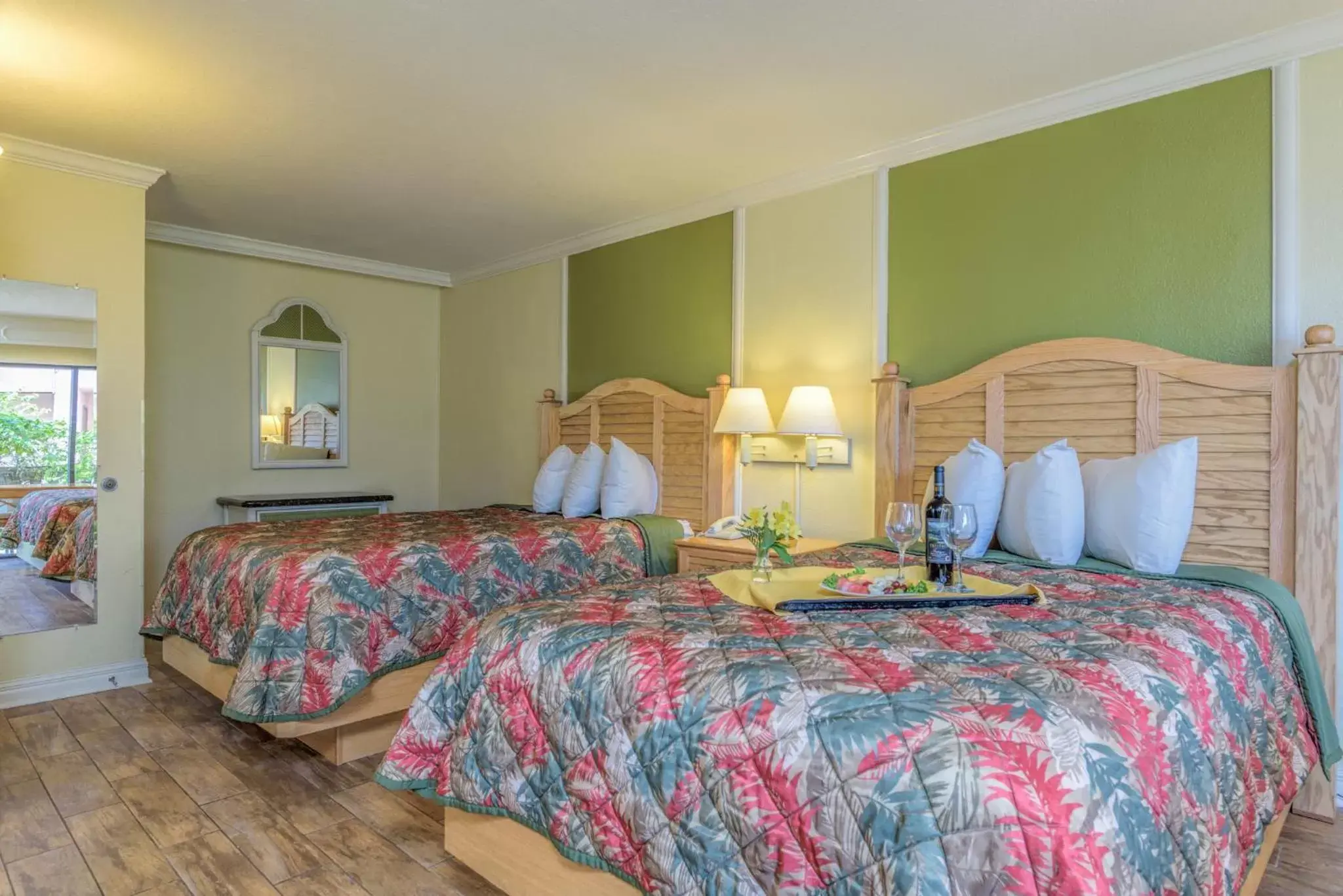 Bedroom, Bed in Isla Grand Beach Resort