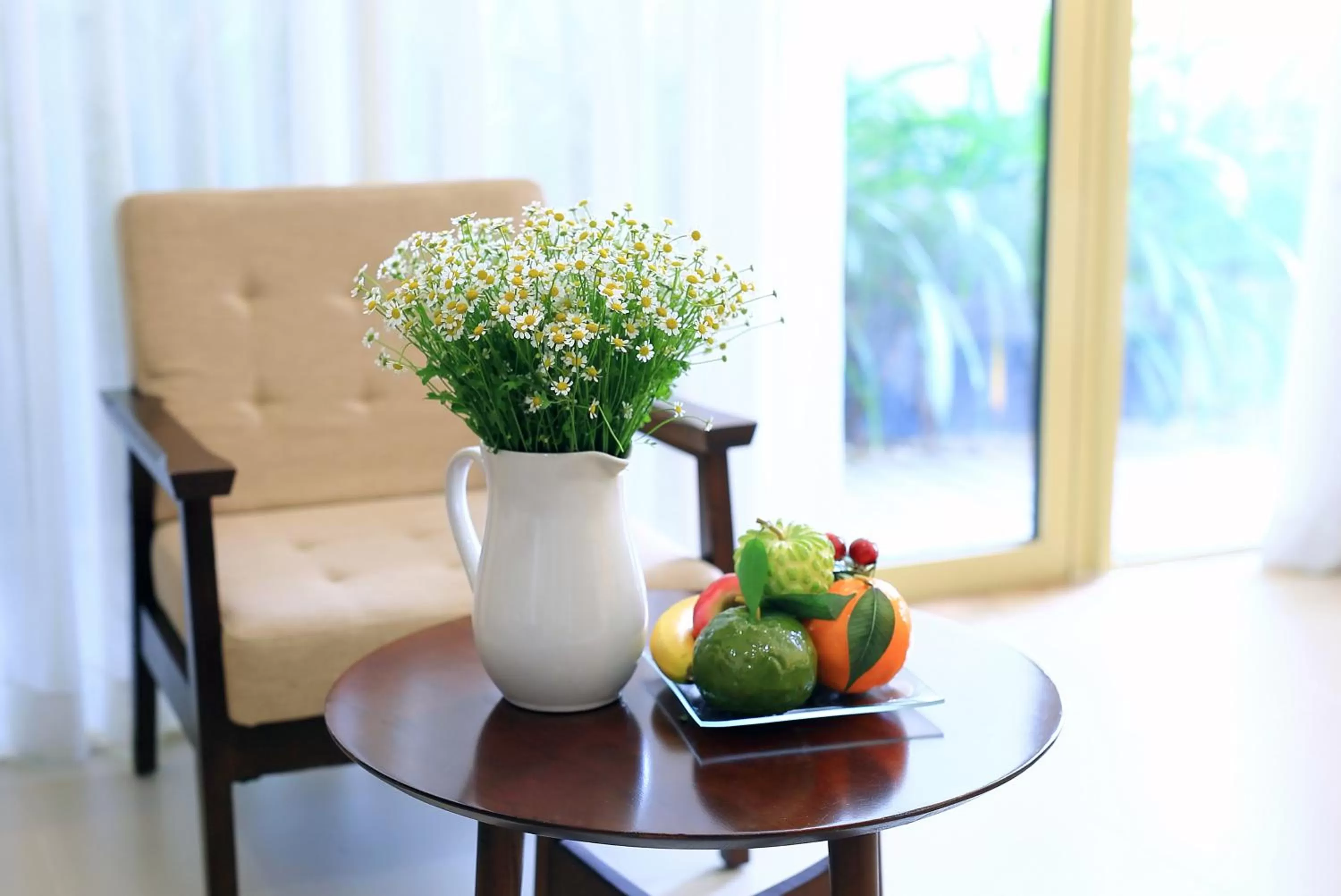 Seating area in Glenwood City Resort