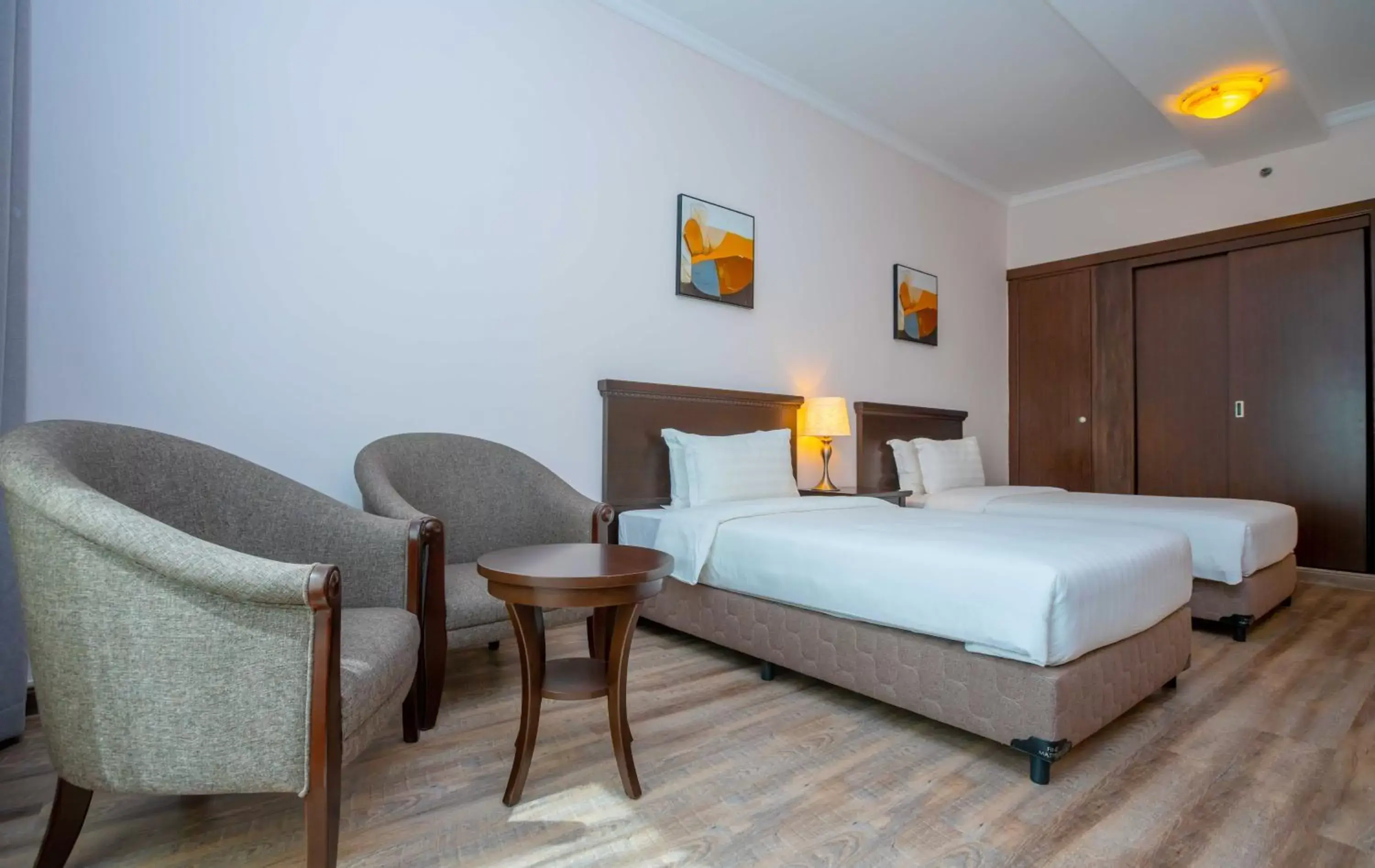 Bedroom, Bed in Ezdan Hotels Doha