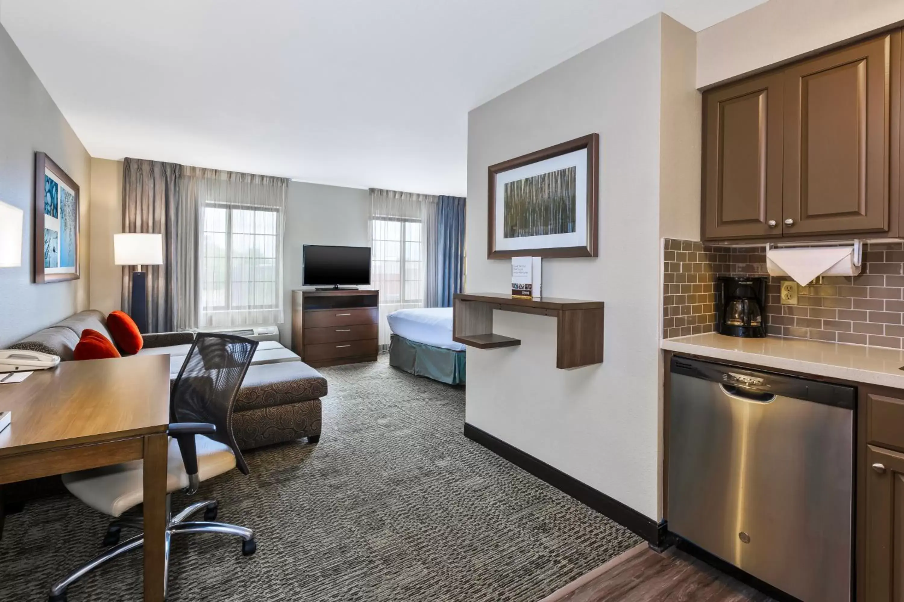 Standard Suite in Staybridge Suites Kalamazoo, an IHG Hotel