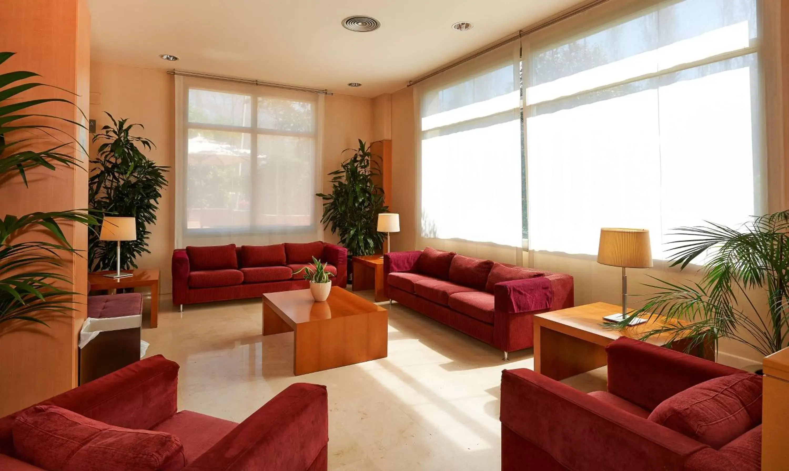 Lobby or reception, Seating Area in Sercotel Porta Barcelona