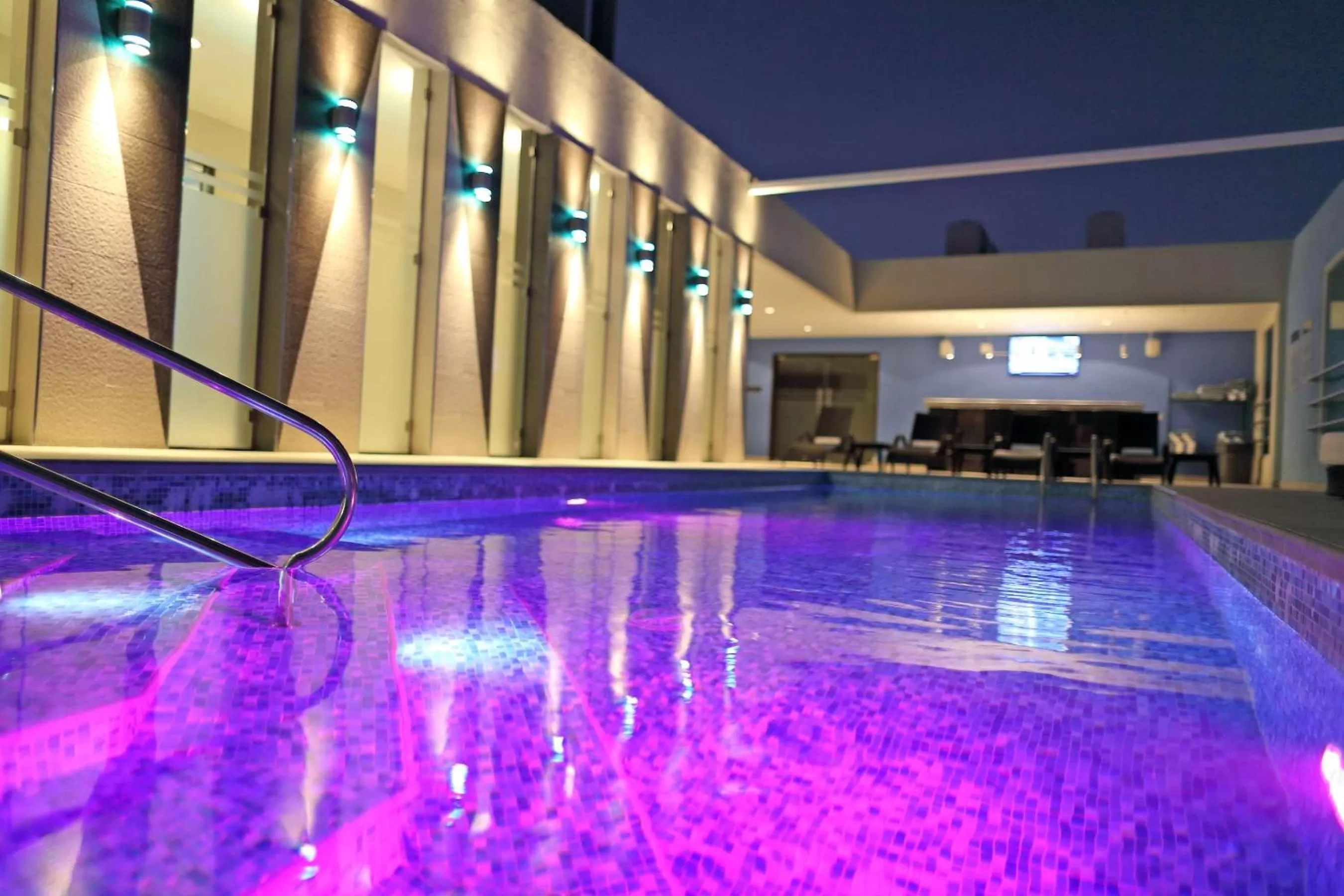 Pool view in Hampton by Hilton Panama