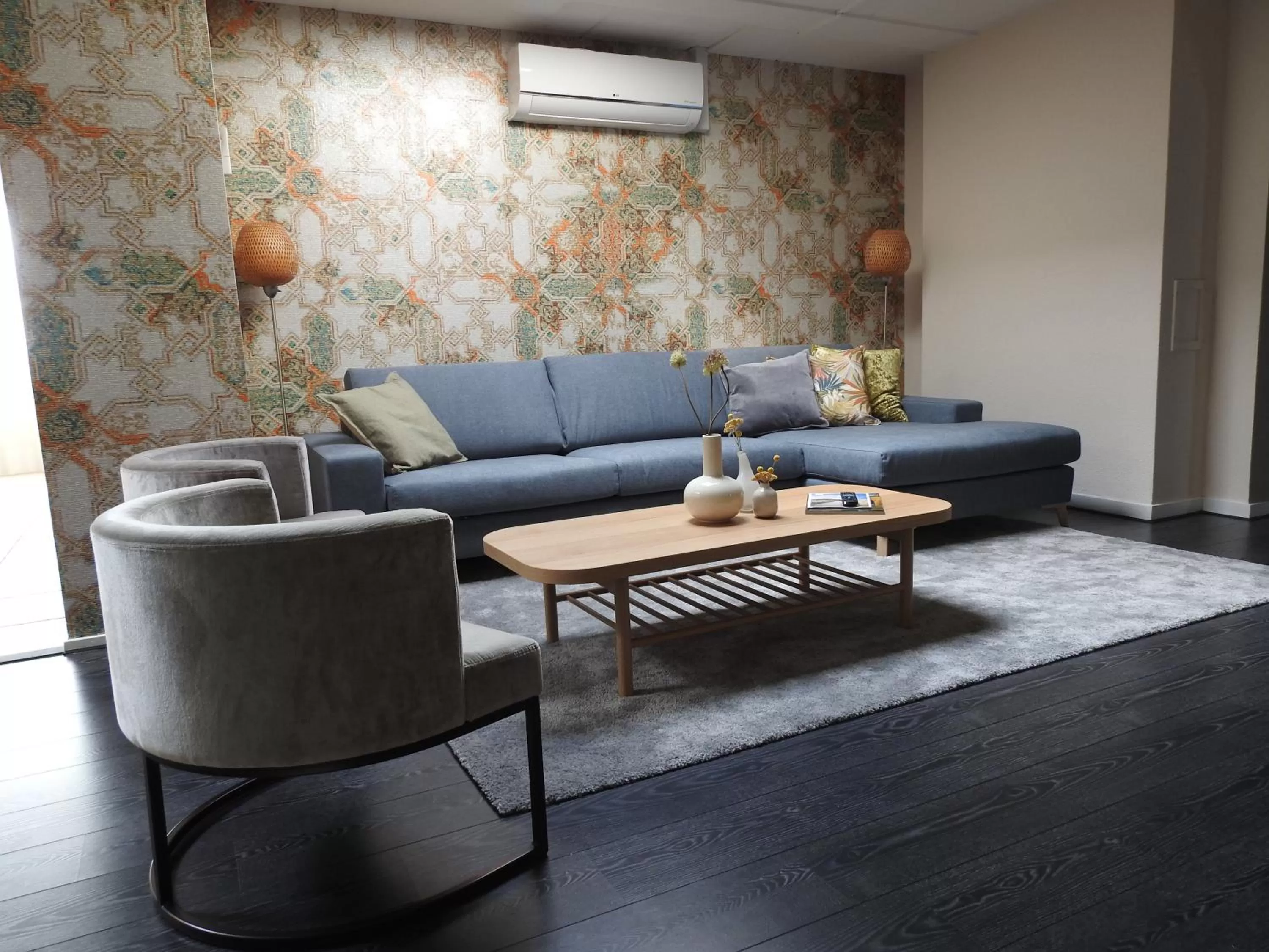 Living room in Van der Valk Hotel Emmeloord