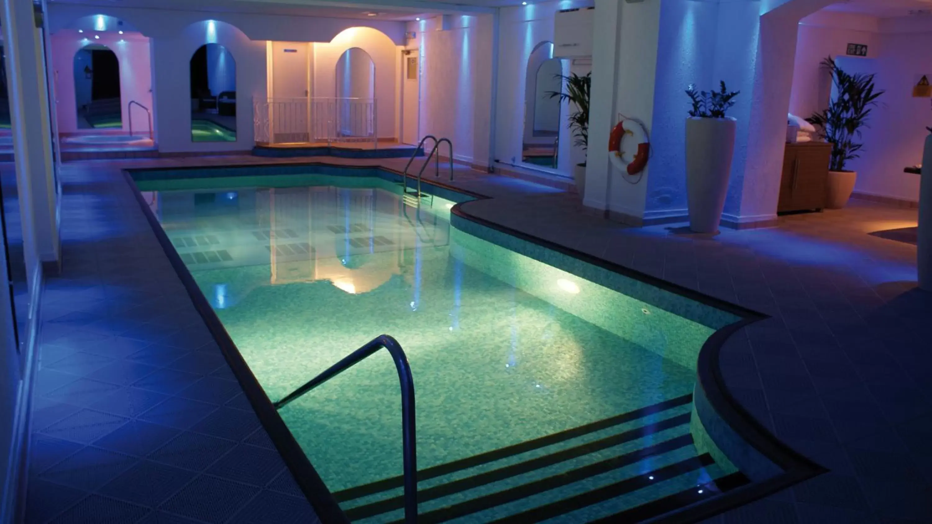 Swimming Pool in The Victoria Hotel