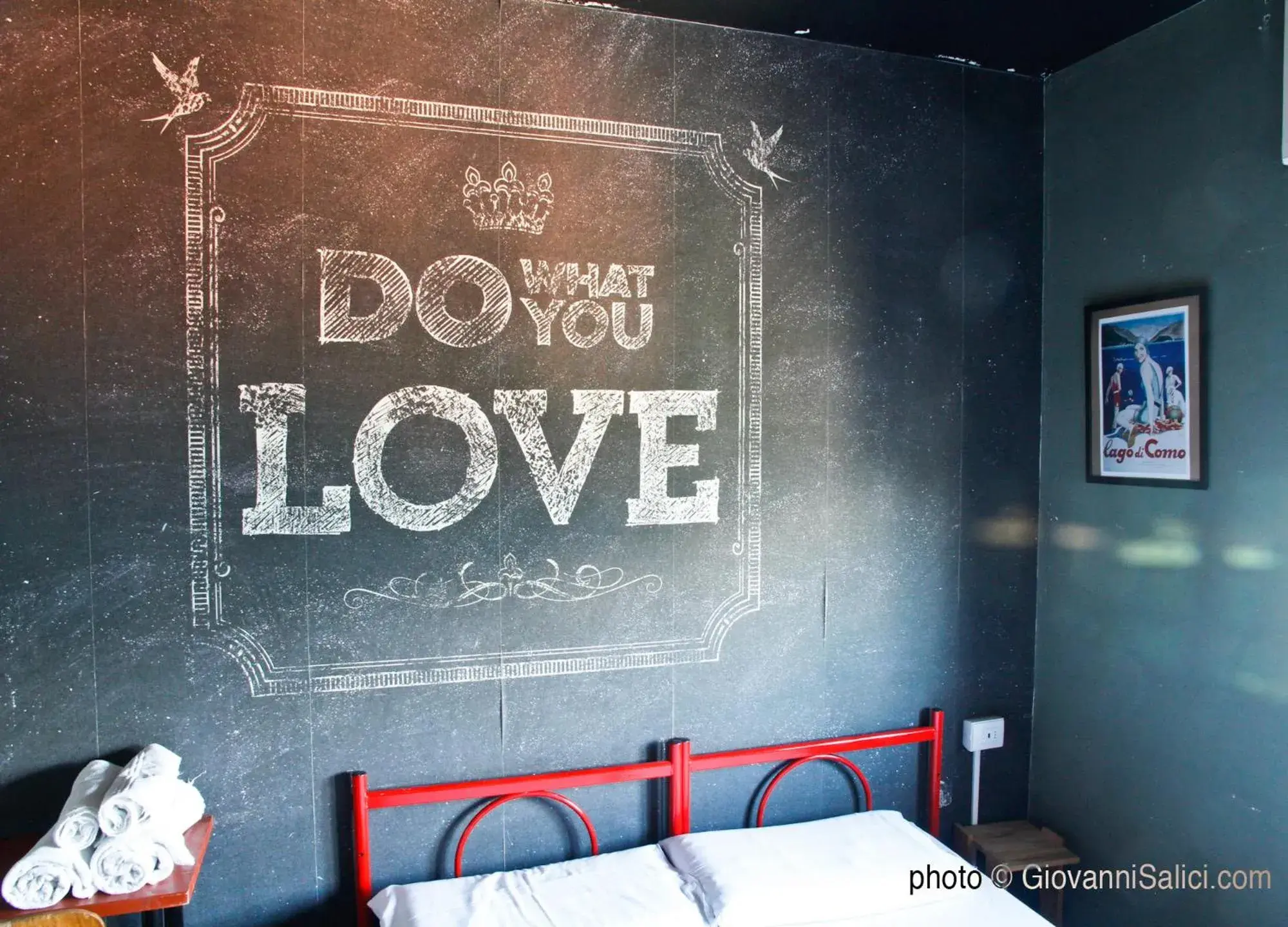 Bed in Lake Como Hostel Bed in Lake Como Hostel