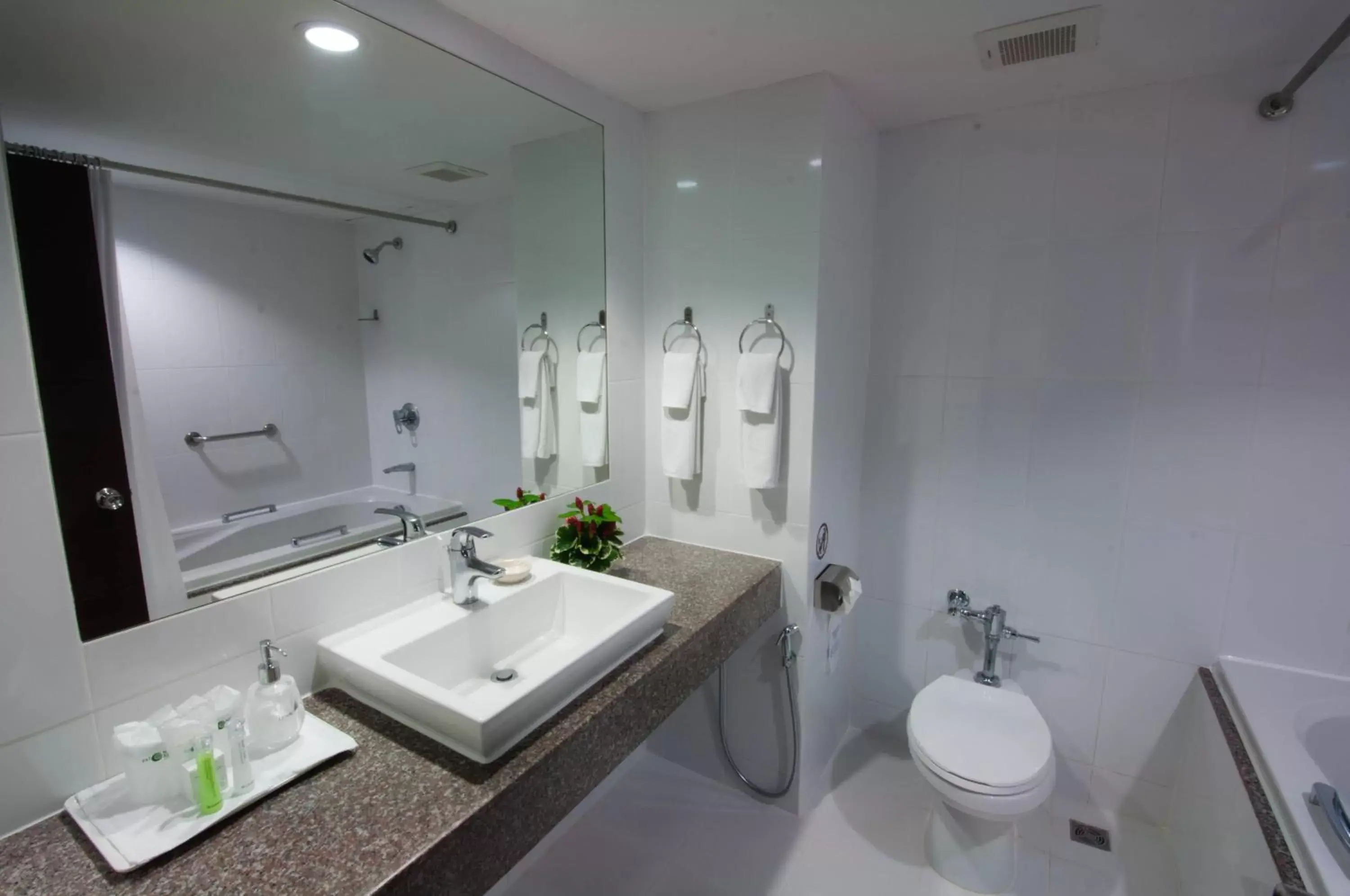 Bathroom in Patong Resort Hotel - SHA Extra Plus Bathroom in Patong Resort Hotel - SHA Extra Plus