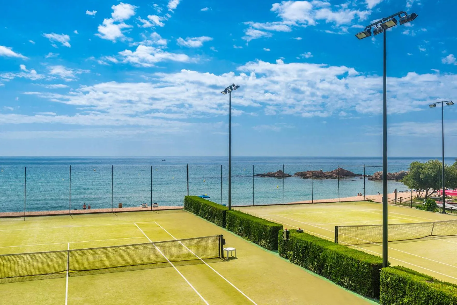 Tennis court in Hotel Santa Marta