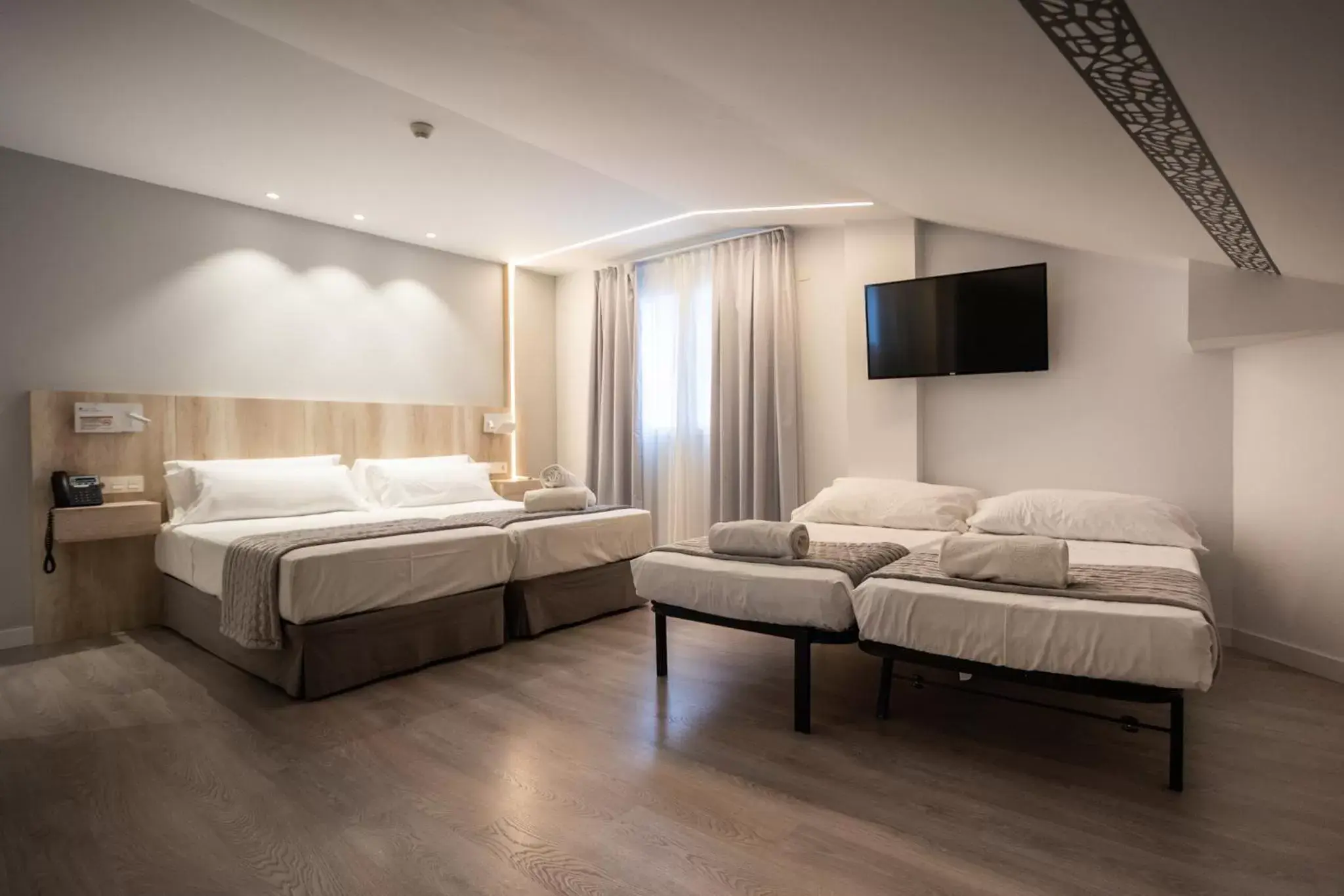 Classic Quadruple Room in DWO Ábaster Classic Quadruple Room in DWO Ábaster