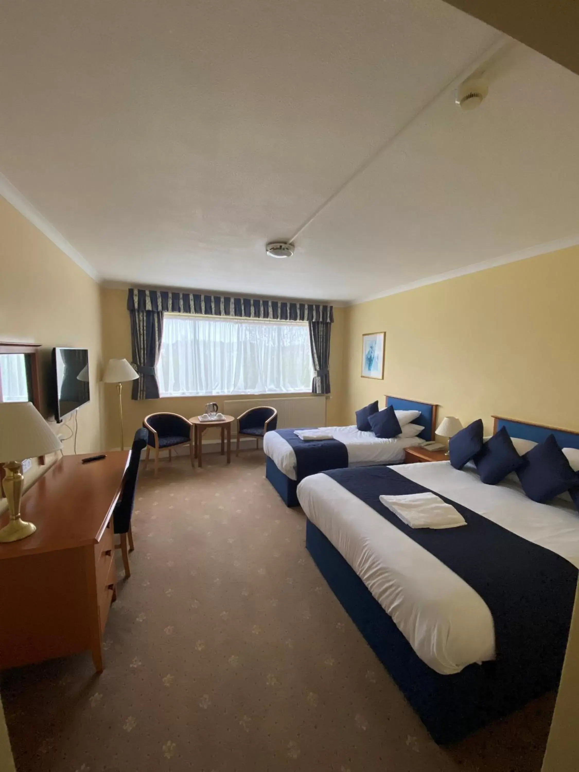 Tiverton Hotel Lounge & Venue formally Best Western