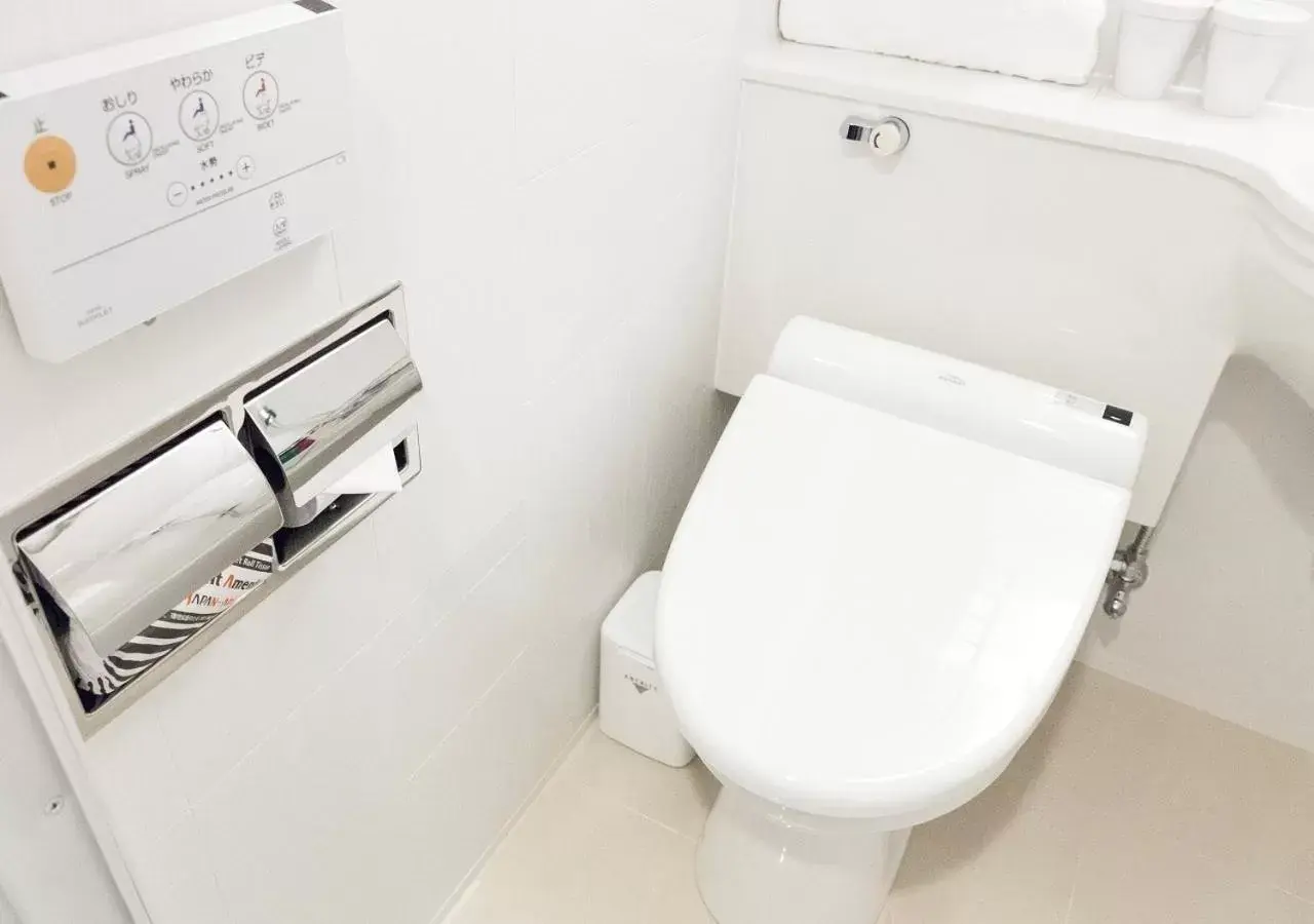 Toilet, Bathroom in APA Hotel Akihabara Ekikita