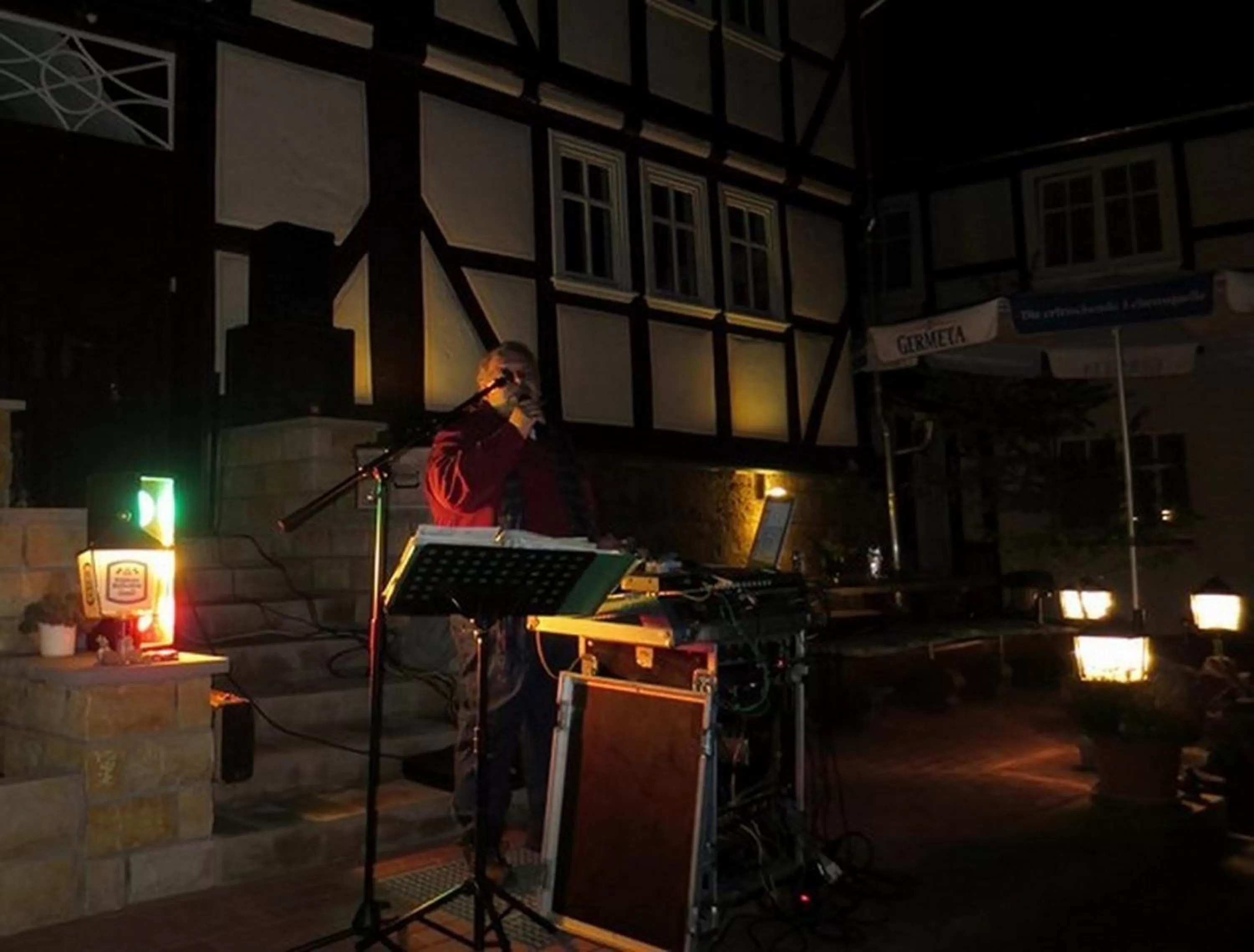 Night in Hotel-Restaurant Johanneshof