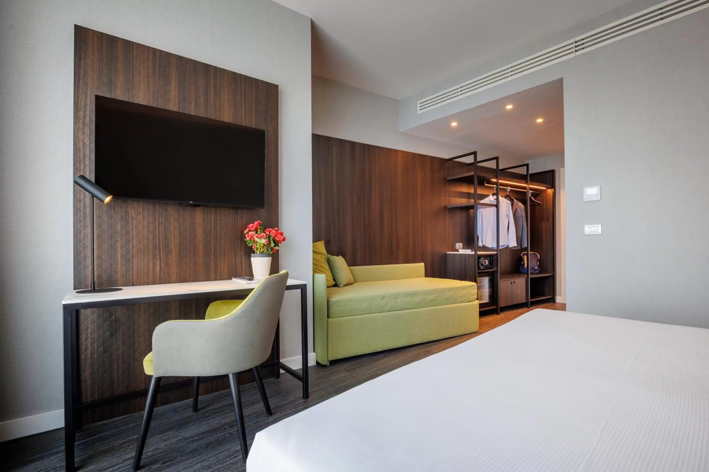 Bedroom, Bed in IH Hotels Milano Centrale