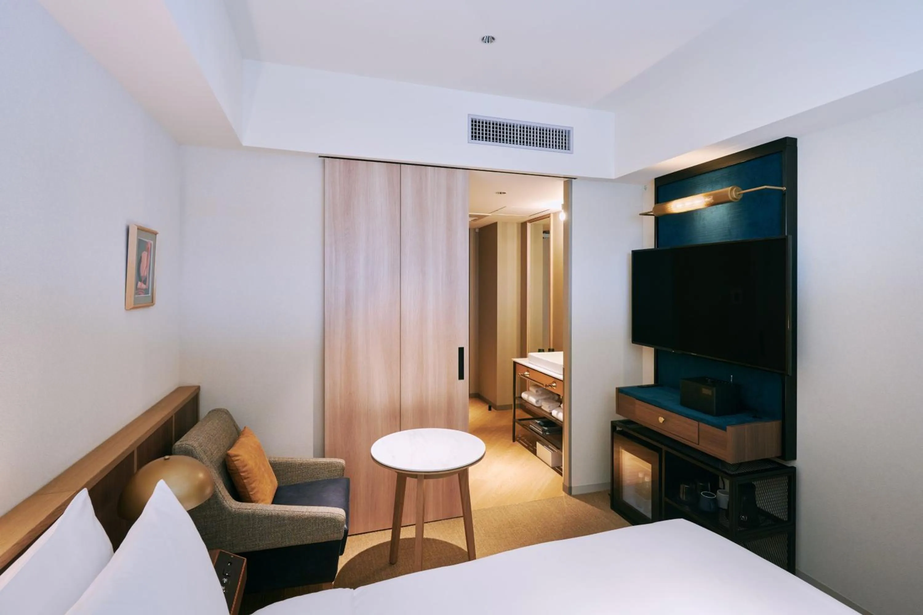 TV and multimedia, Bed in NOHGA HOTEL AKIHABARA TOKYO