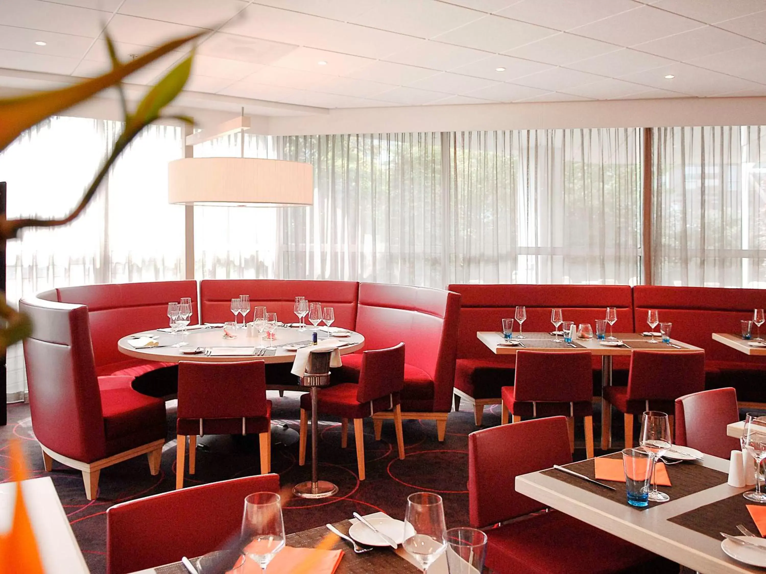 Property building, Restaurant/Places to Eat in Novotel Rotterdam Brainpark