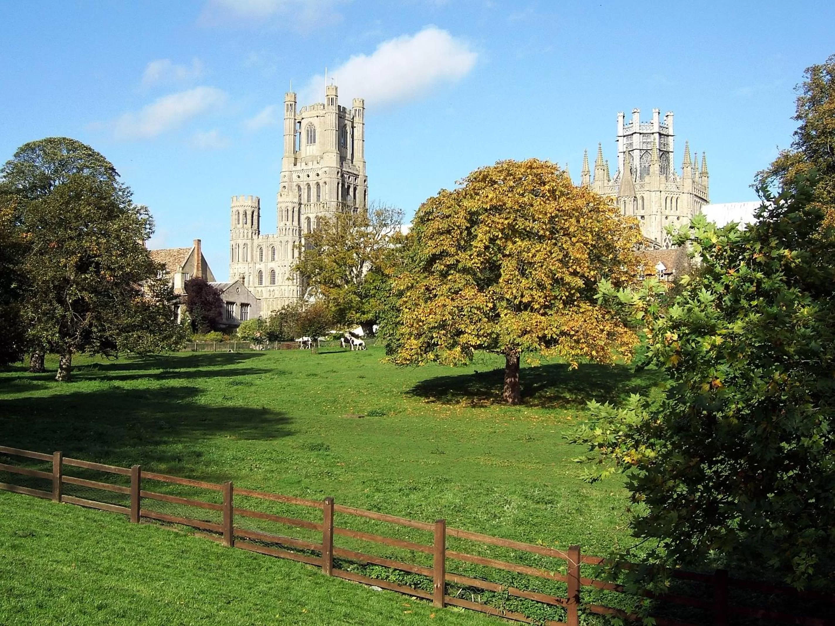 Area and facilities in Poets House