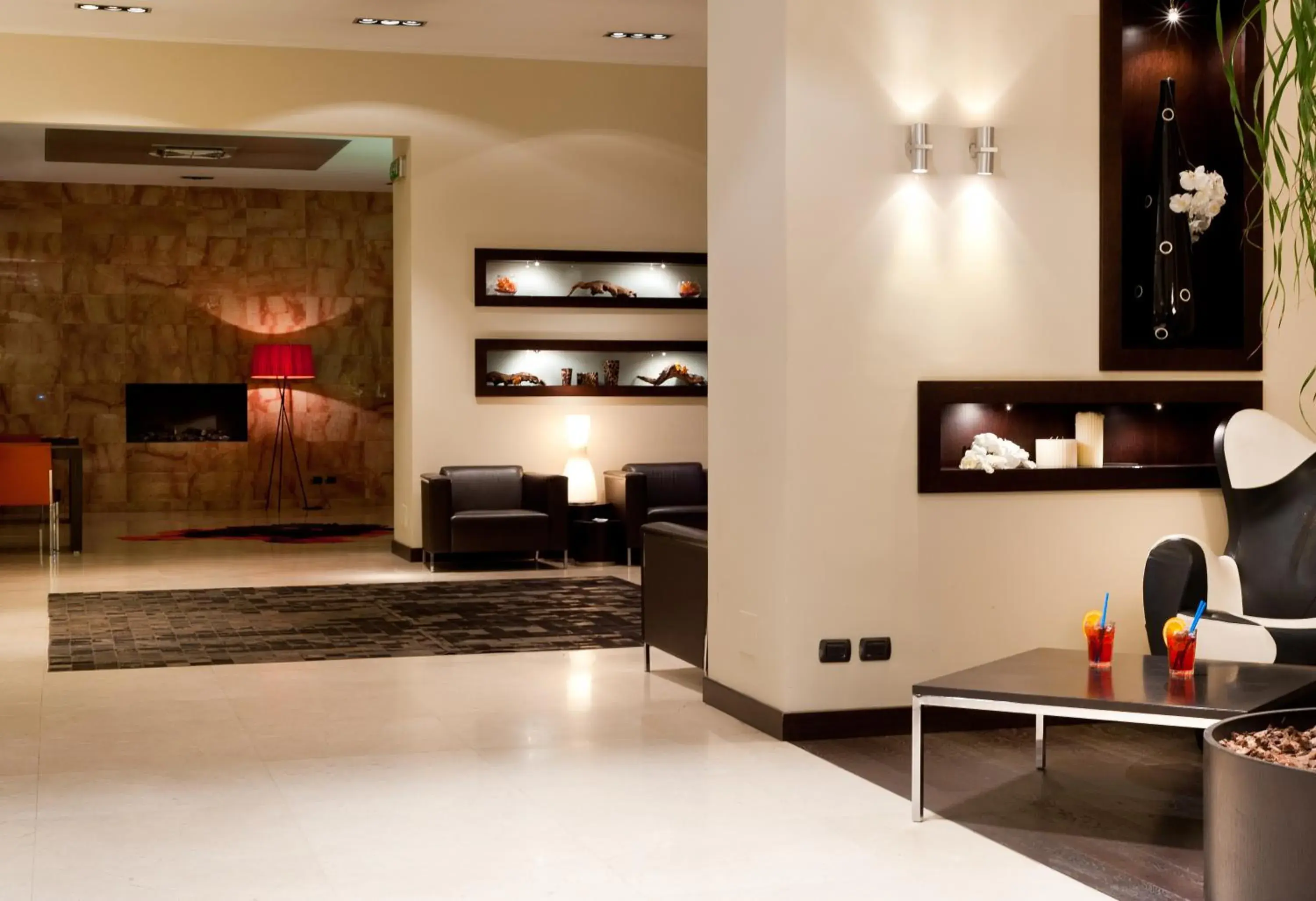 Lobby or reception in Italiana Hotels Cosenza