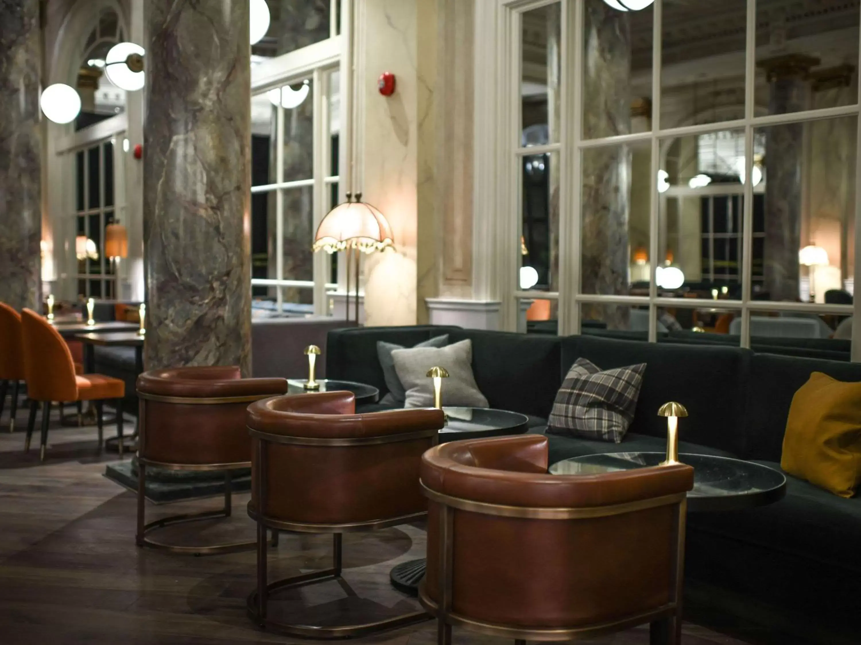 Lounge or bar, Lounge/Bar in Fairmont Palliser