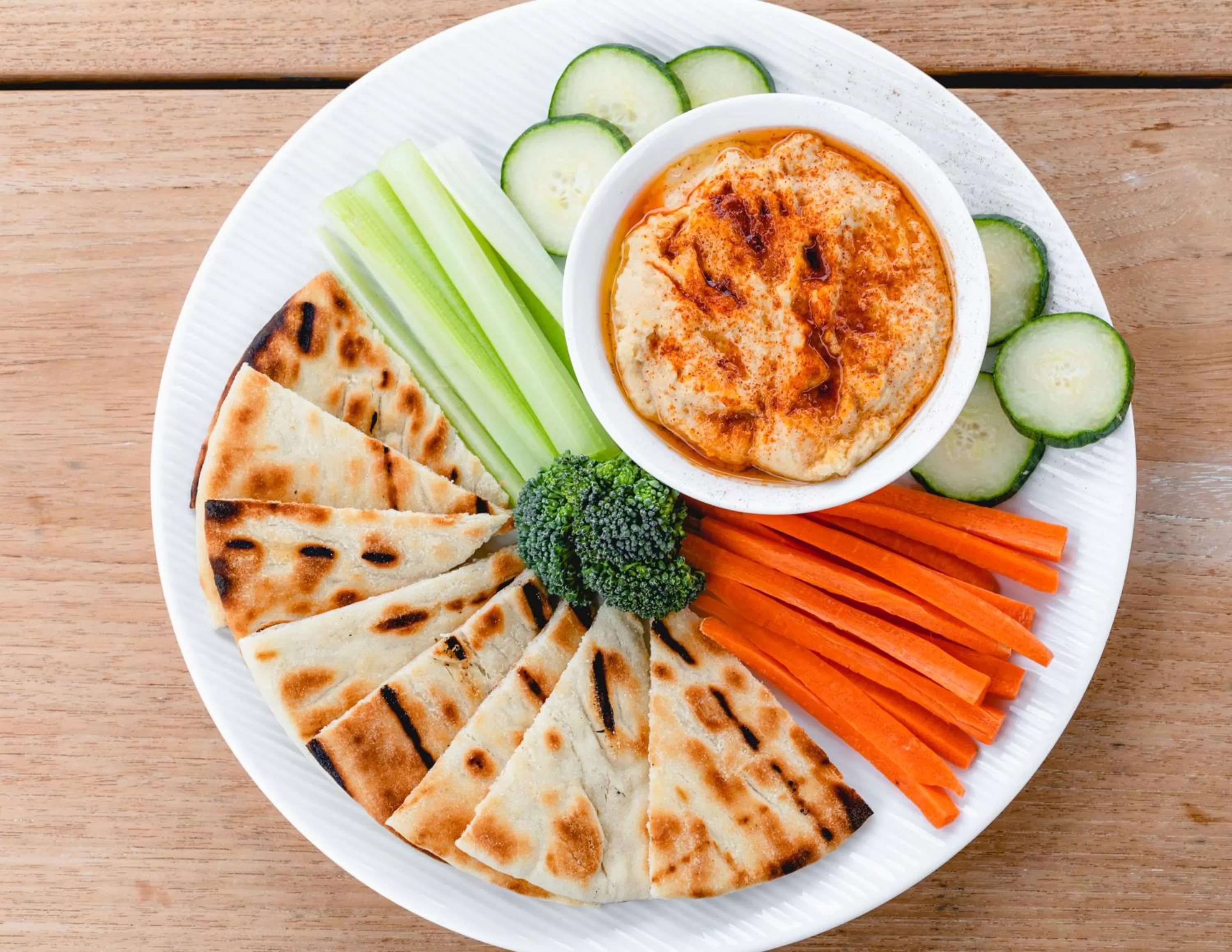 Food and drinks in Montrose at Beverly Hills