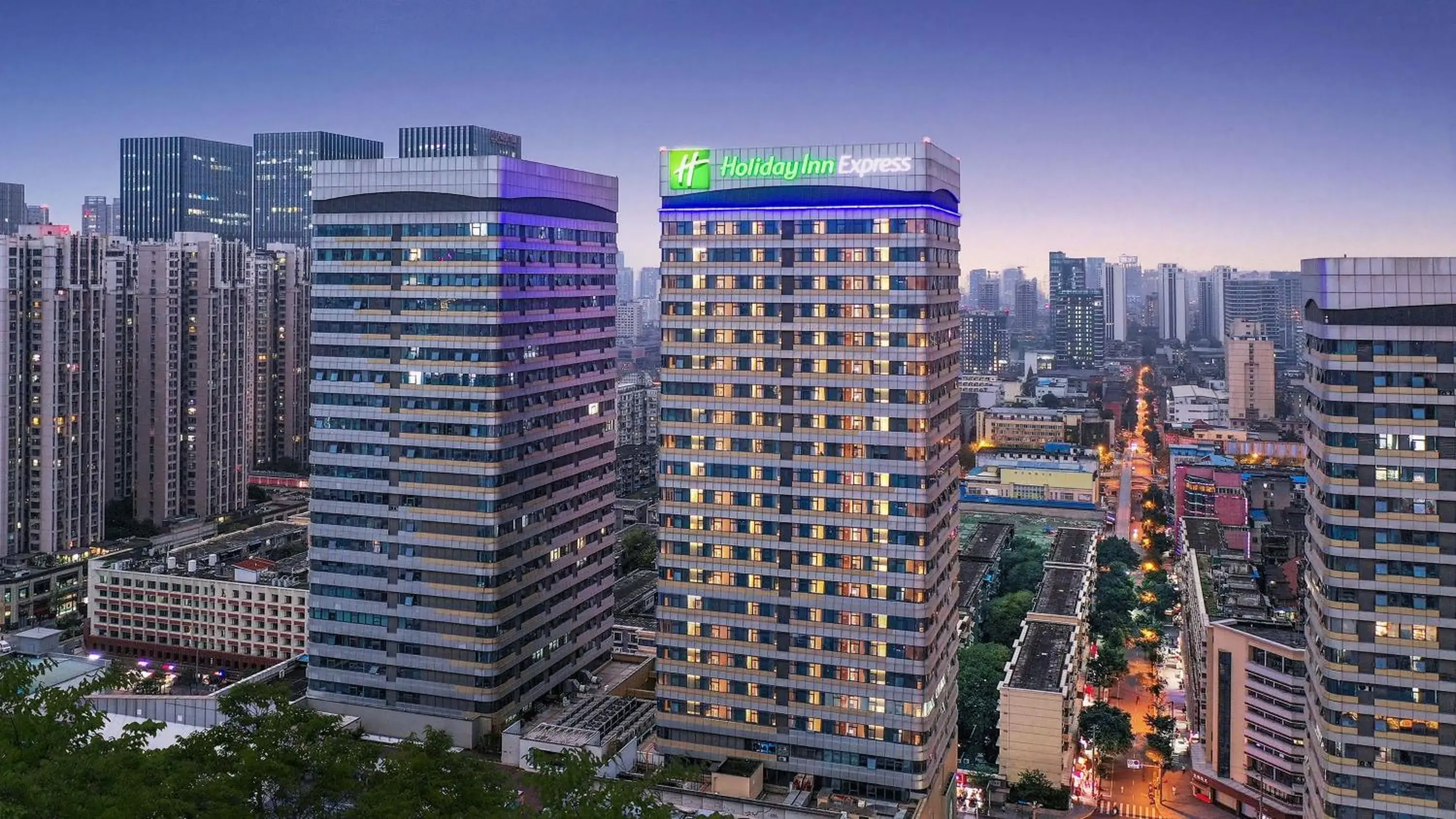 Property building in Holiday Inn Express Chengdu North Railway Station, an IHG Hotel