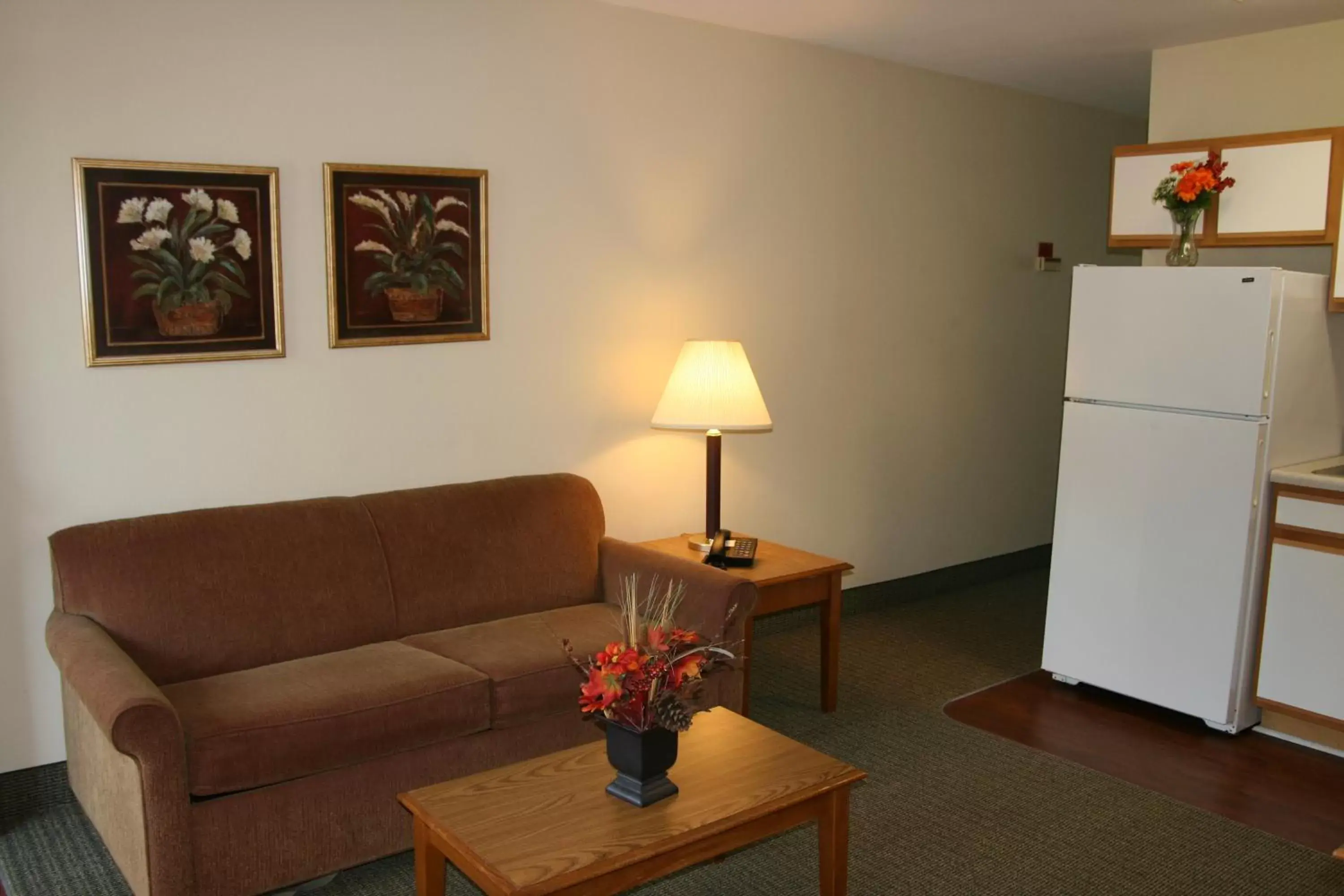 Seating Area in Affordable Suites Rocky Mount