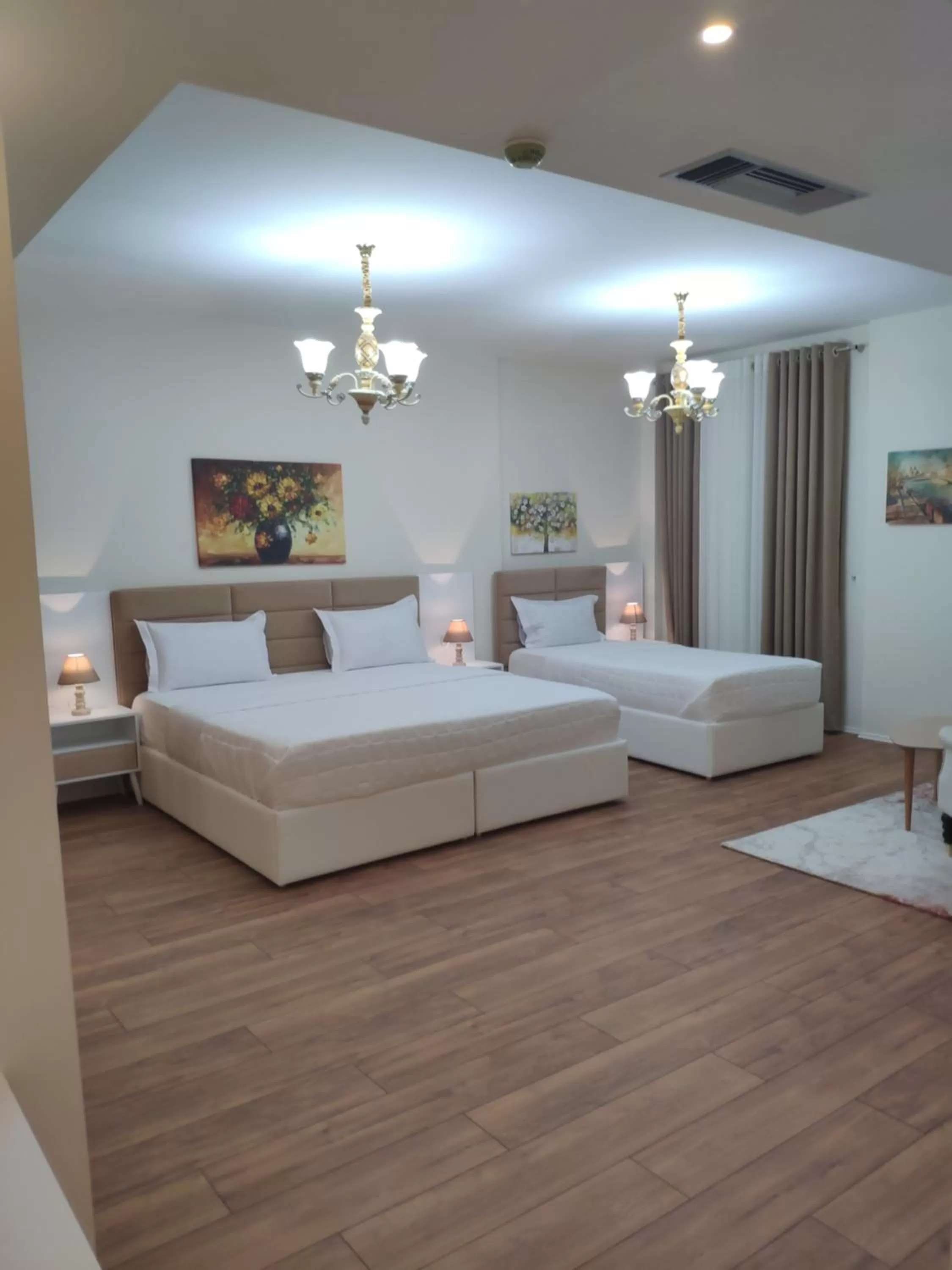 Photo of the whole room, Bed in Hotel TREVA