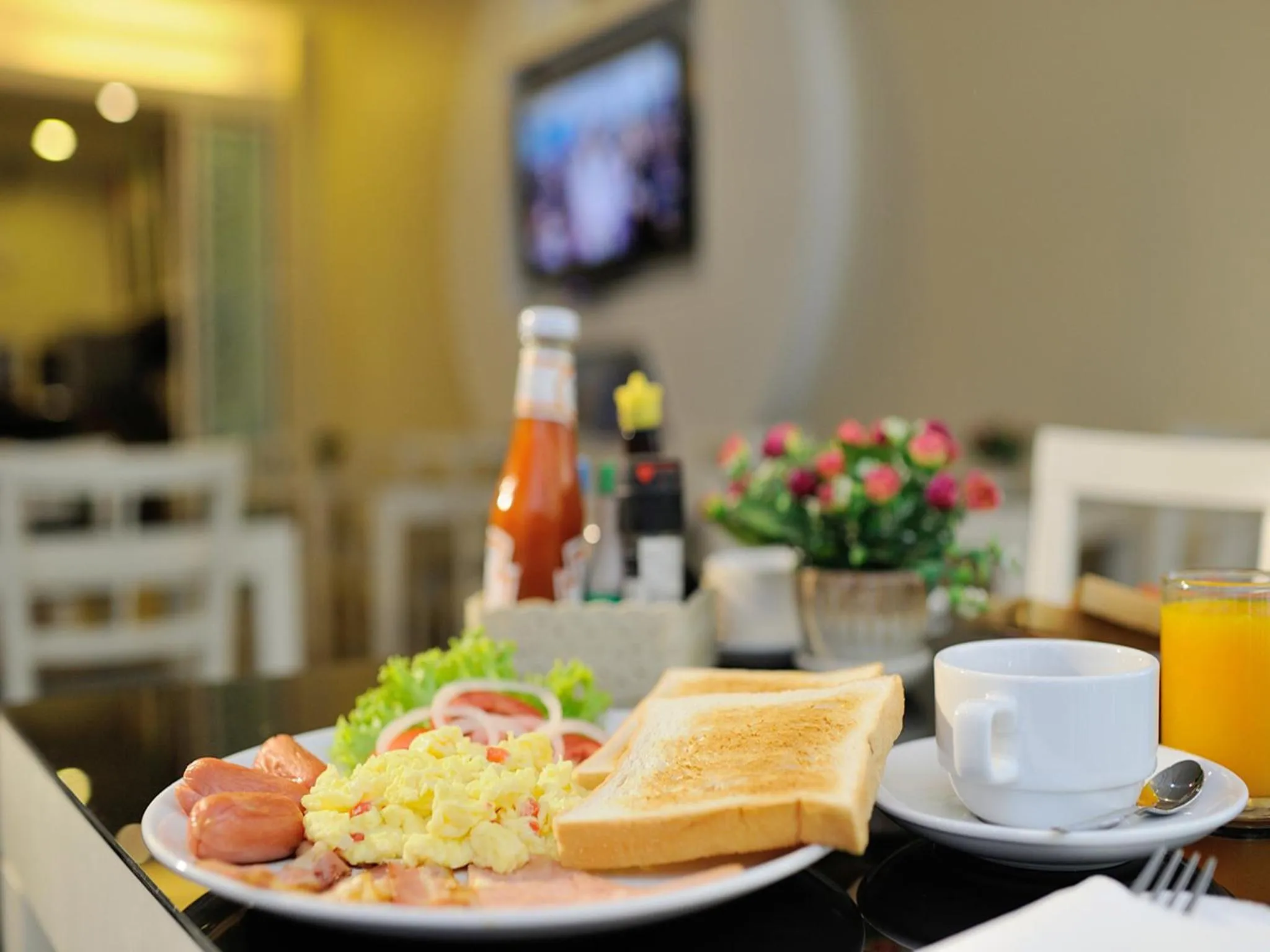 Breakfast in Pimrada Hotel